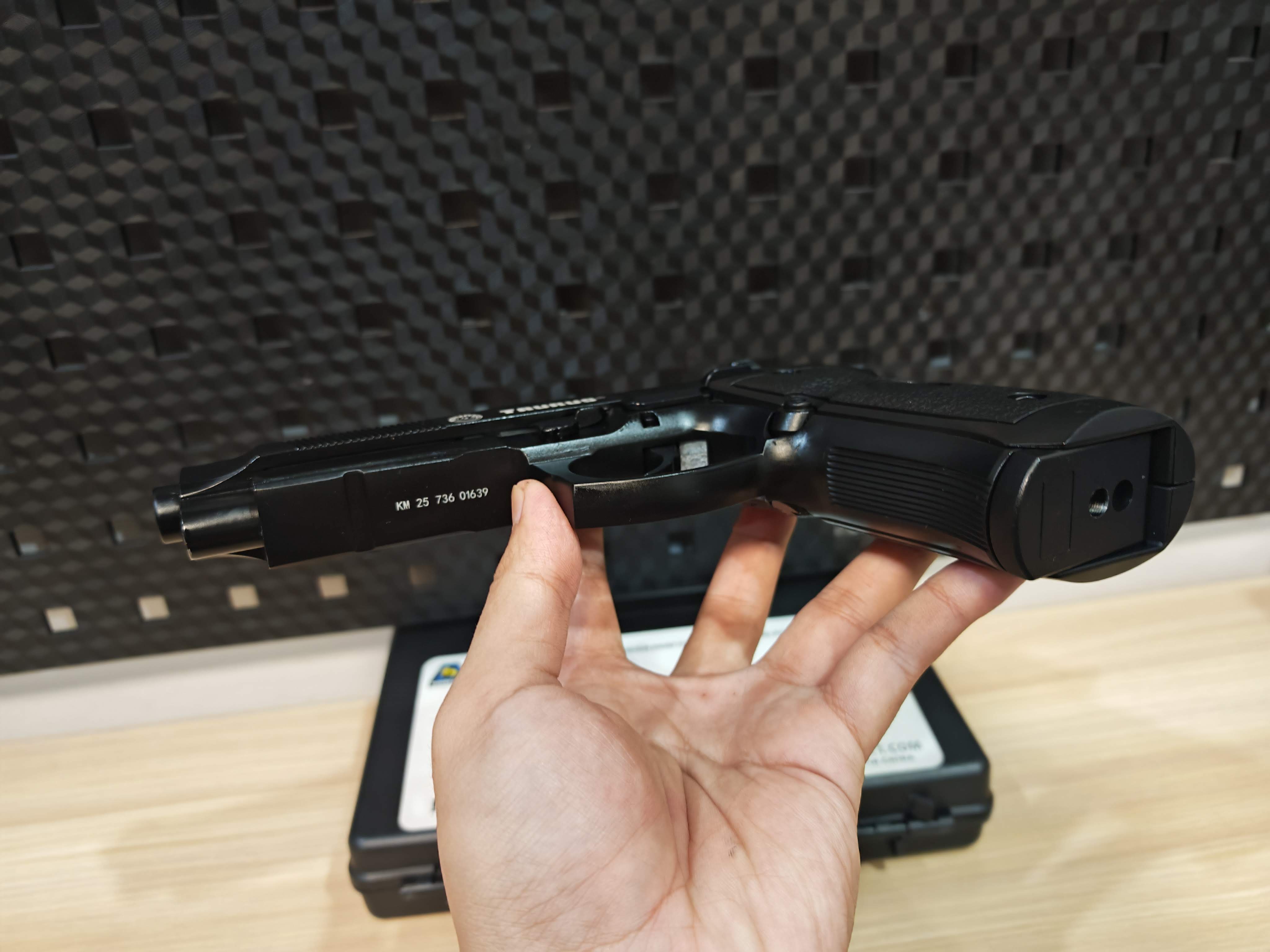 Double Bell 736 Taurus PT92 Beretta สีดำ GBB BB Gun บีบีกัน แบบแก๊ส ปืนอัดลม มือสอง Airsoft Gun