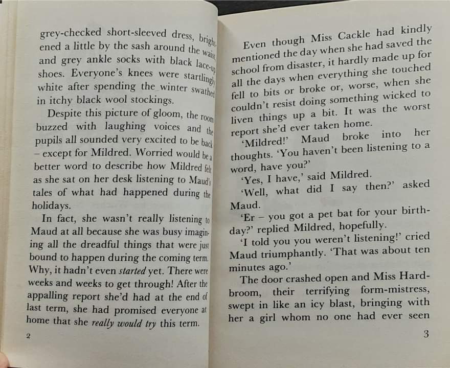 วรรณกรรมเยาวชน** **หนังสือนิทานปกอ่อน** 🍅🍓THE WORST WITCH STRIKES AGAIN