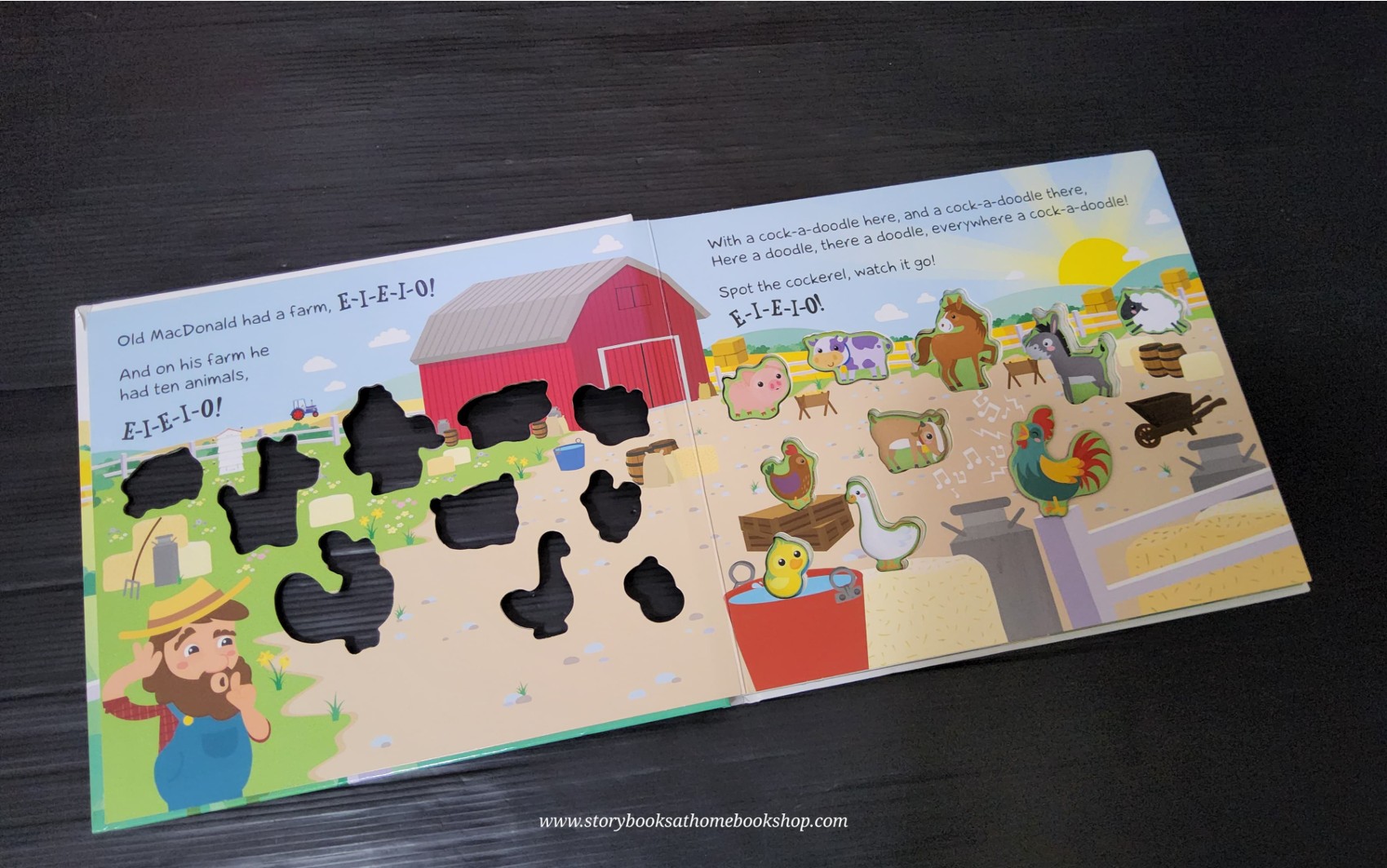 Board Book** 🍅🍓OLD MACDONALD HAD A FARM LAND (AND IT WAS VERY NOISY!)