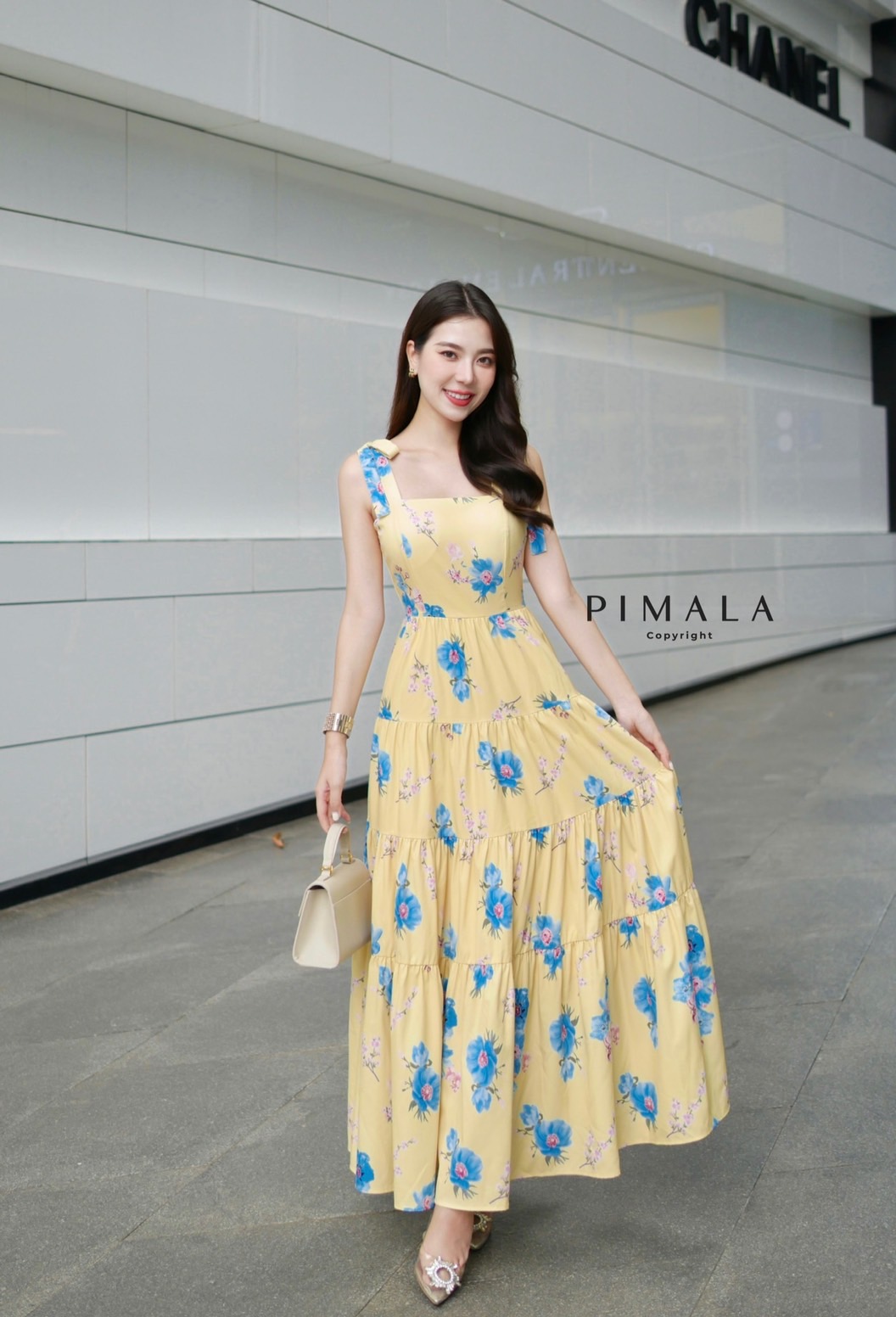 Maxi Dress สายผูกโบว์ปรับระดับได้