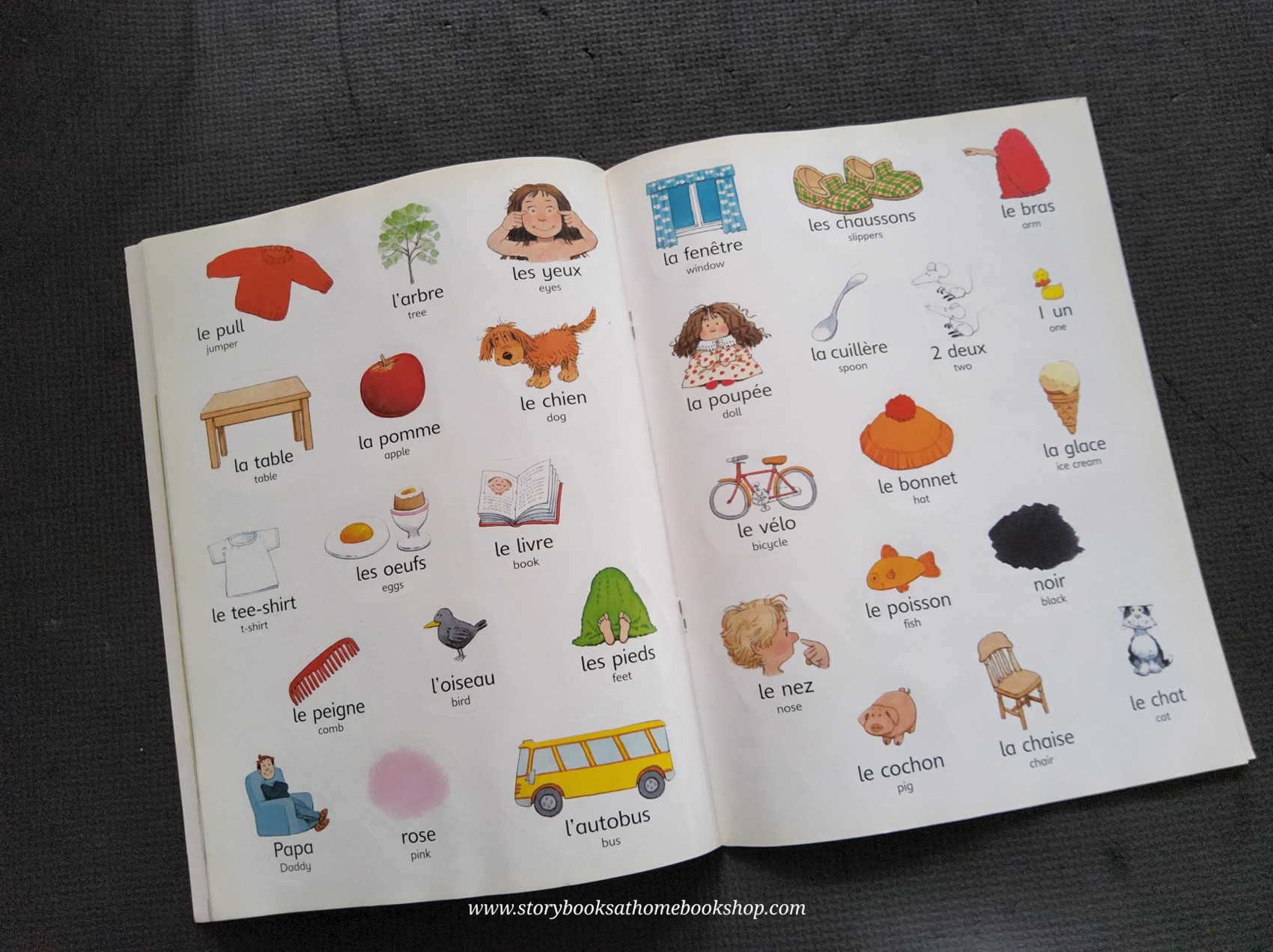 KNOWLEDGE BOOK** ♥️USBORNE FIRST HUNDRED WORDS IN FRENCH STICKER BOOK