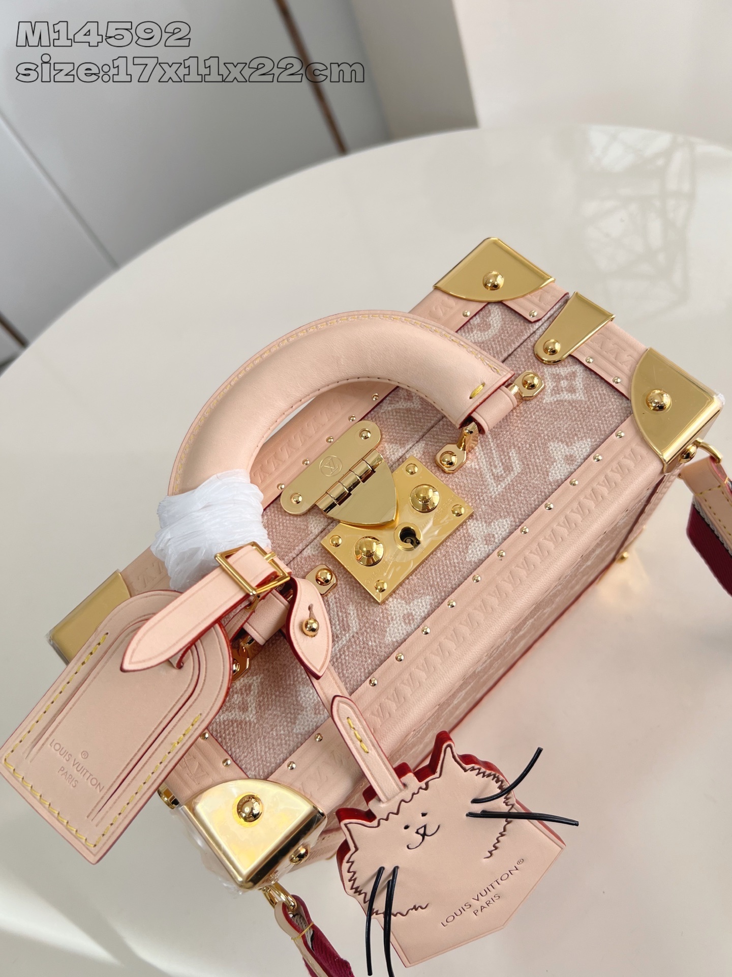 [Pre-order]กระเป๋าสะพาย ouis Vuitton Hard-sided Trunk Bag M14592 งานคุณภาพที่ดีที่สุด