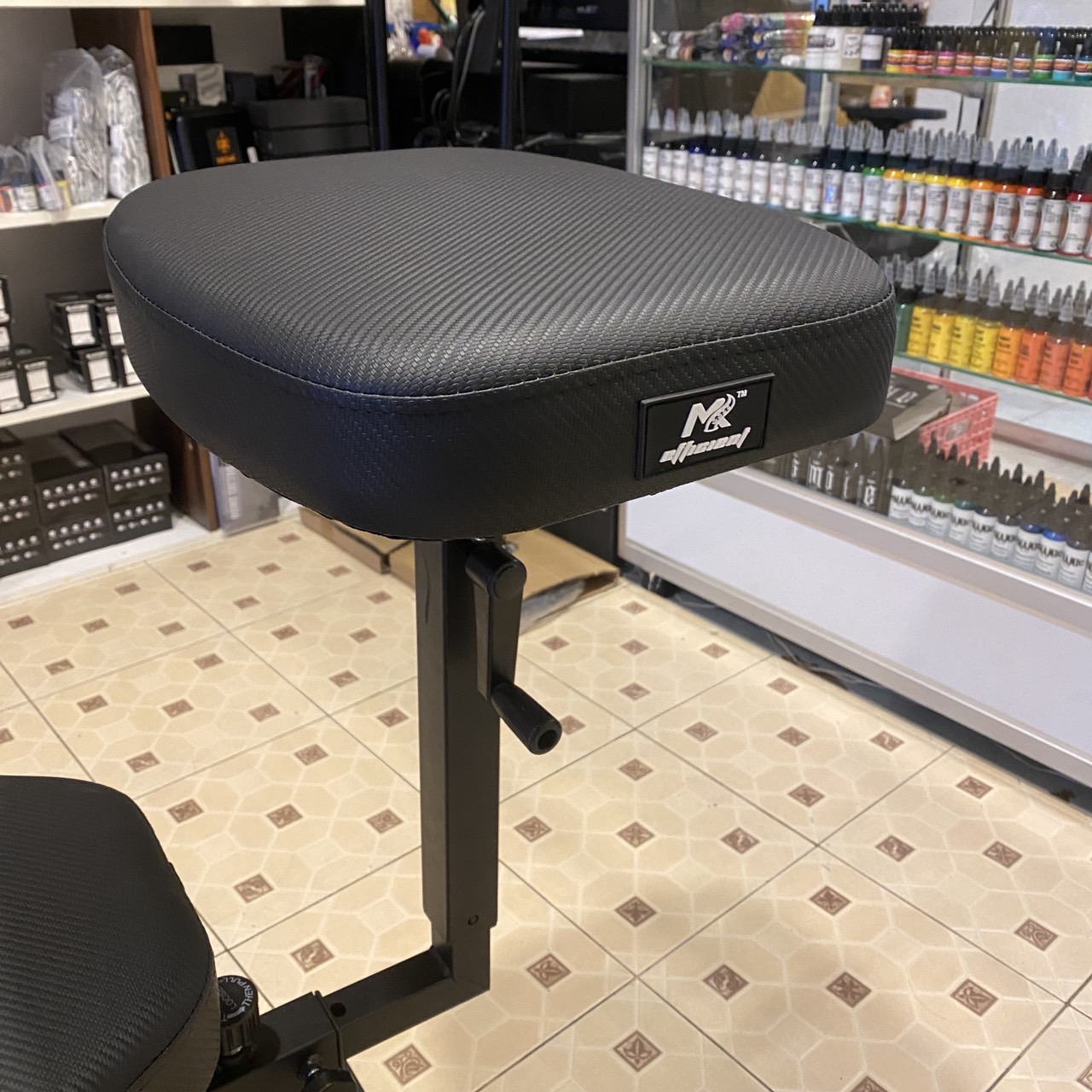 เบาะรองแขนพร้อมเก้าอี้ปรับระดับได้ รองแขน / สักหลัง / เก้าอี้นั่งสัก MK efficienf