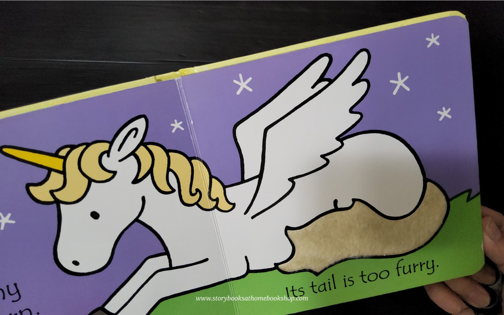 TOUCH AND FEEL BOARD BOOK** 🍅🍅THAT'S NOT MY UNICORN...