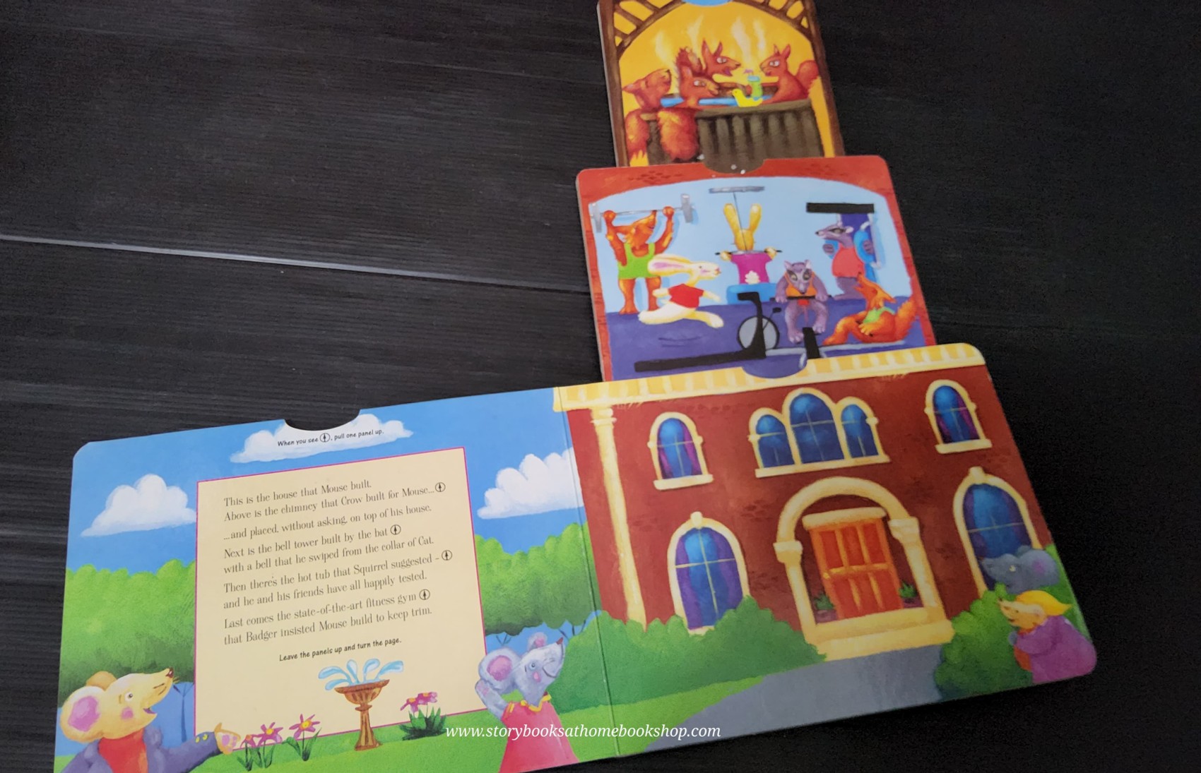 PULL THE TAB BOARD BOOK** 🍅🍓THE MOUSE THAT MOUSE BUILT