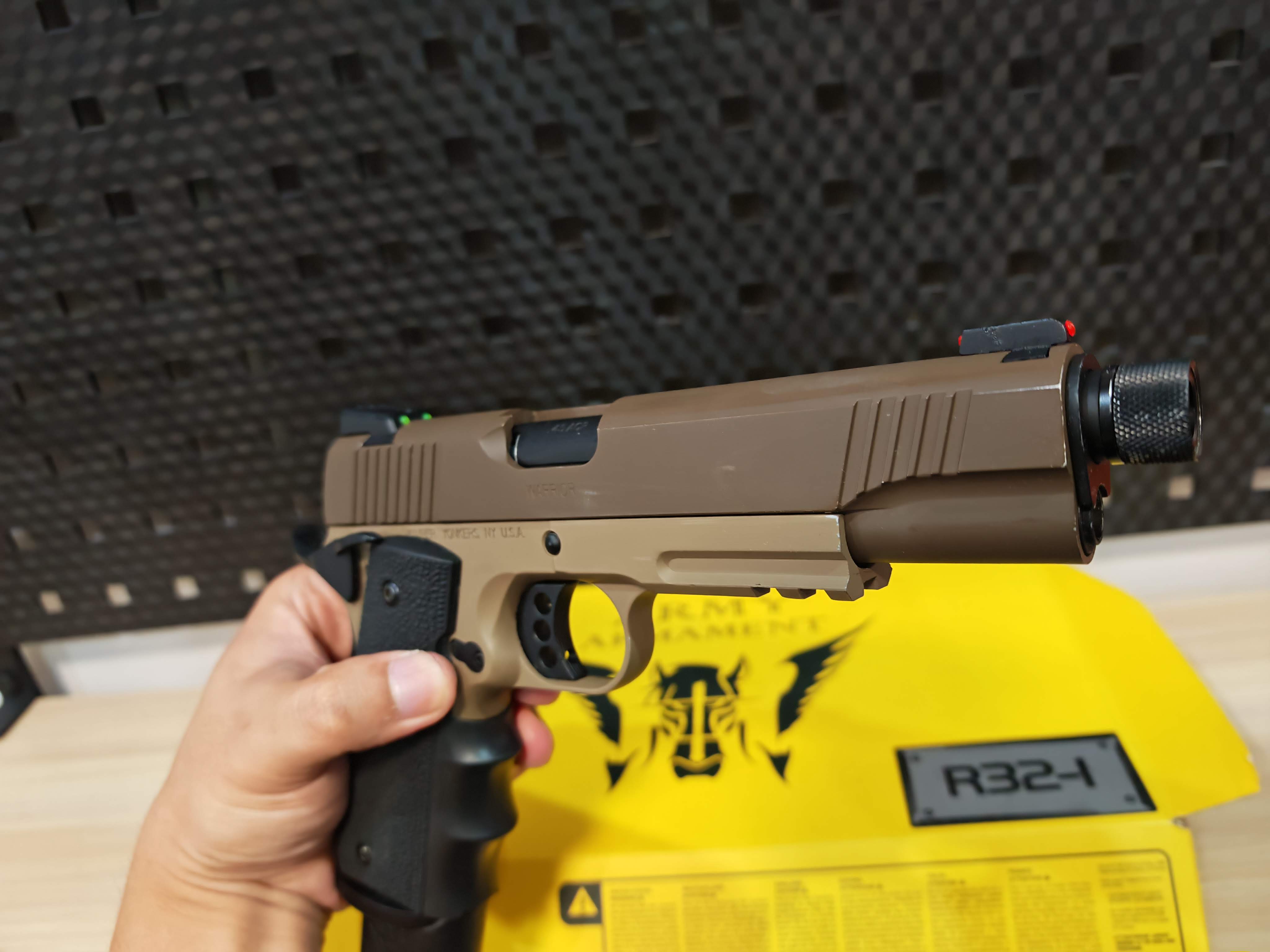 Army Armament R32-1 Kimber Custom 1911 GBB BB Gun บีบีกัน Airsoft Gun ปืนอัดลม ปืนสั้นแก๊ส มือสอง