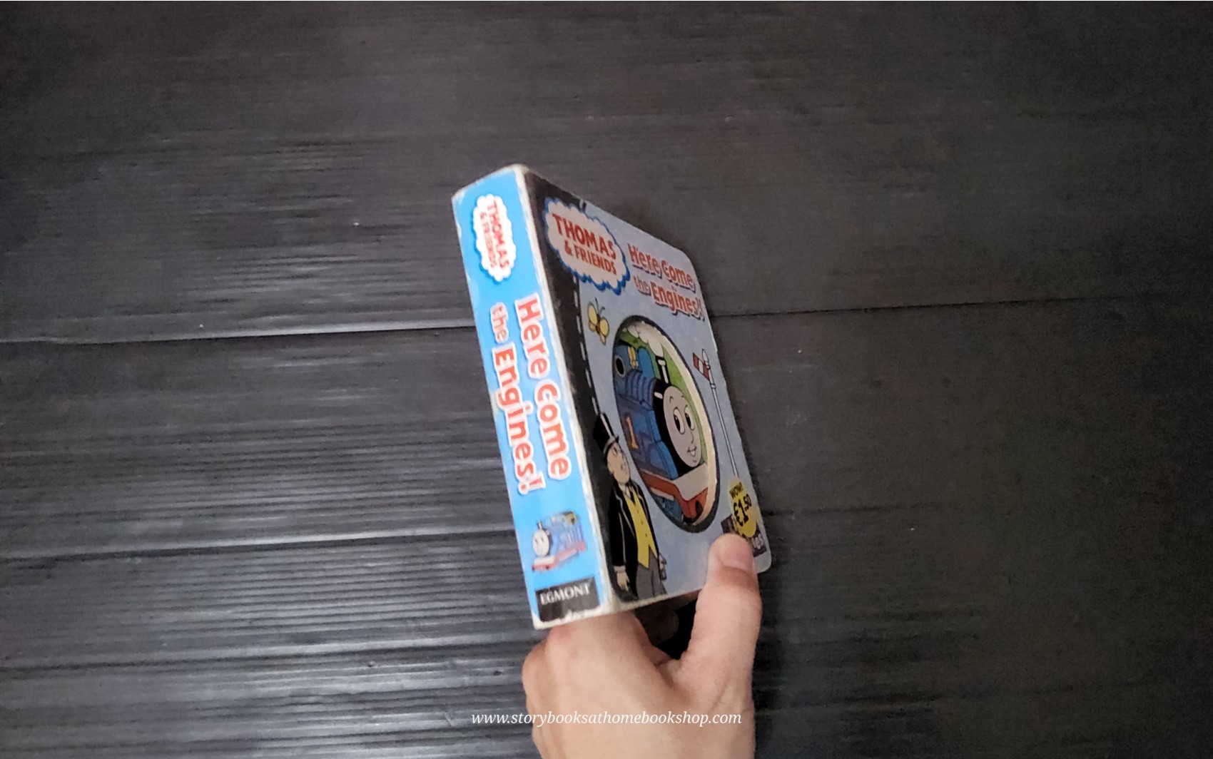 Board Book ** 🍅🍓THOMAS&FRIENDS HERE COME THE ENGINE!