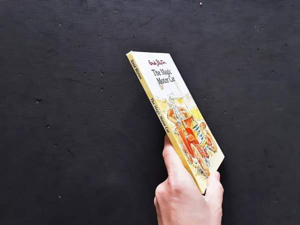 หนังสือนิทานปกแข็ง** 🍅🍓The Magic Motor Car by Enid Blyton