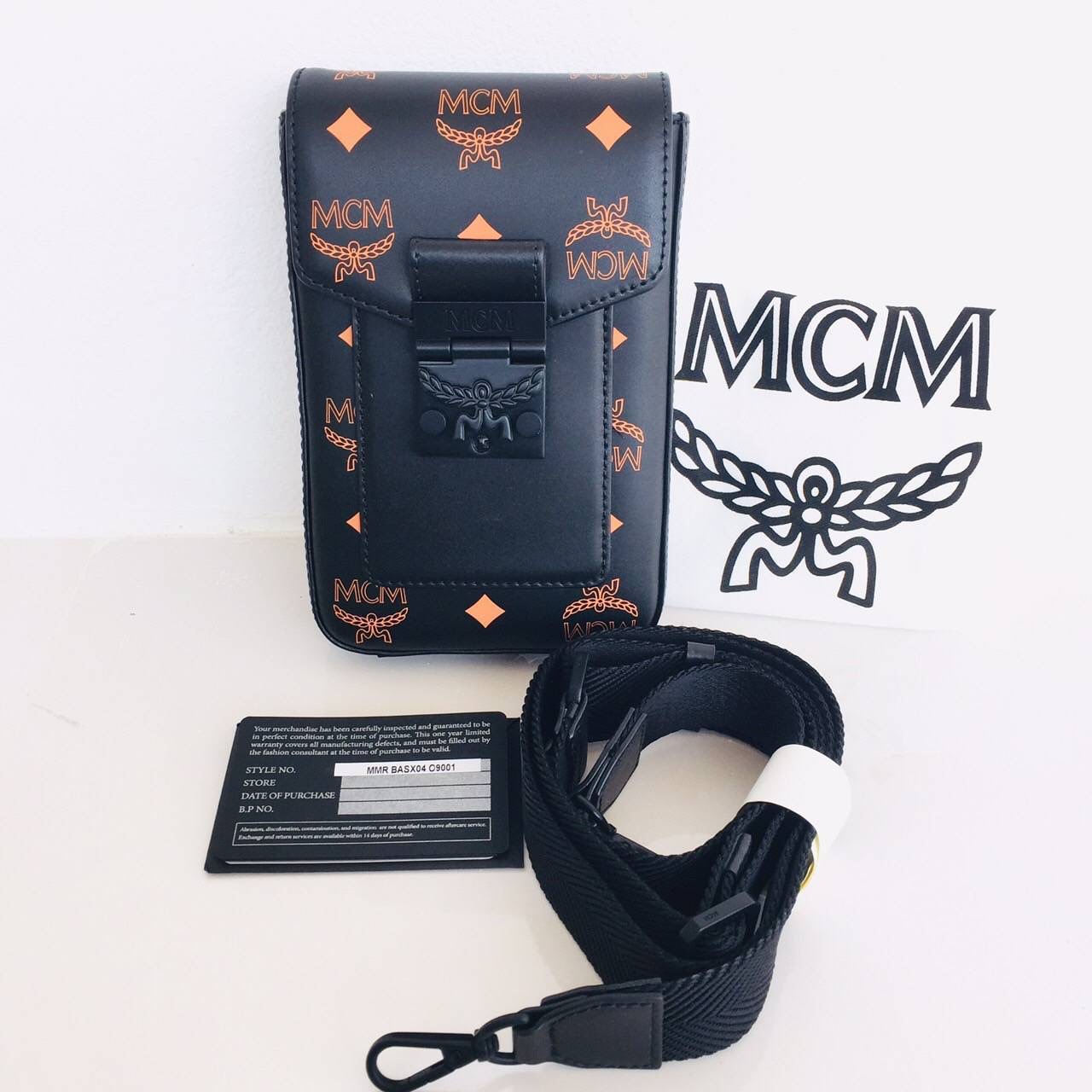 โปร New Mcm mini N/S Crossbody in Color Splash Visetos 18.5 x 12.0 x 3.5 cm 81 cm to 123 cm
