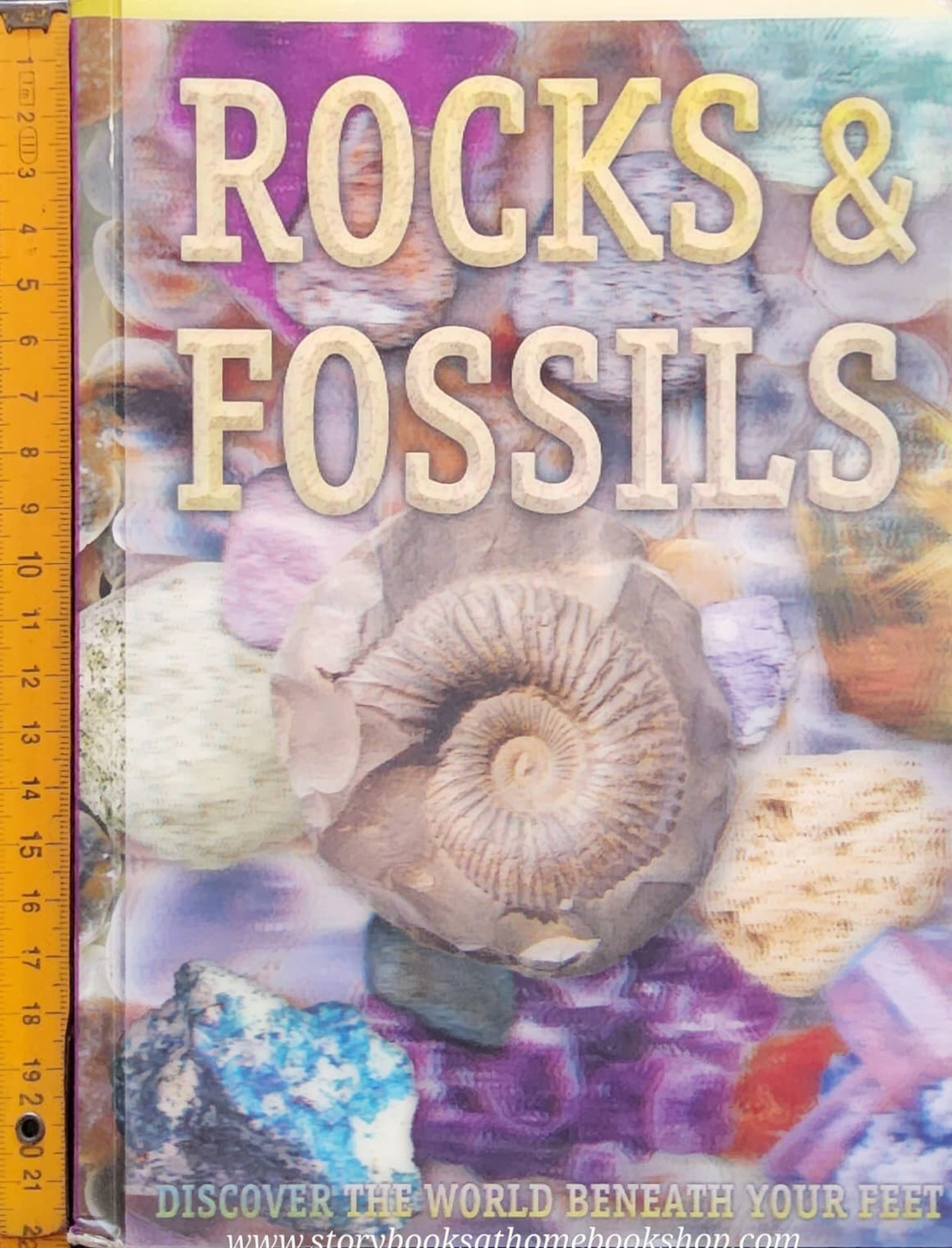 KNOWLEDGE BOOK** ♥️ROCK&FOSSILS DISCOVER THE WORLD BENEATH YOUR FEET