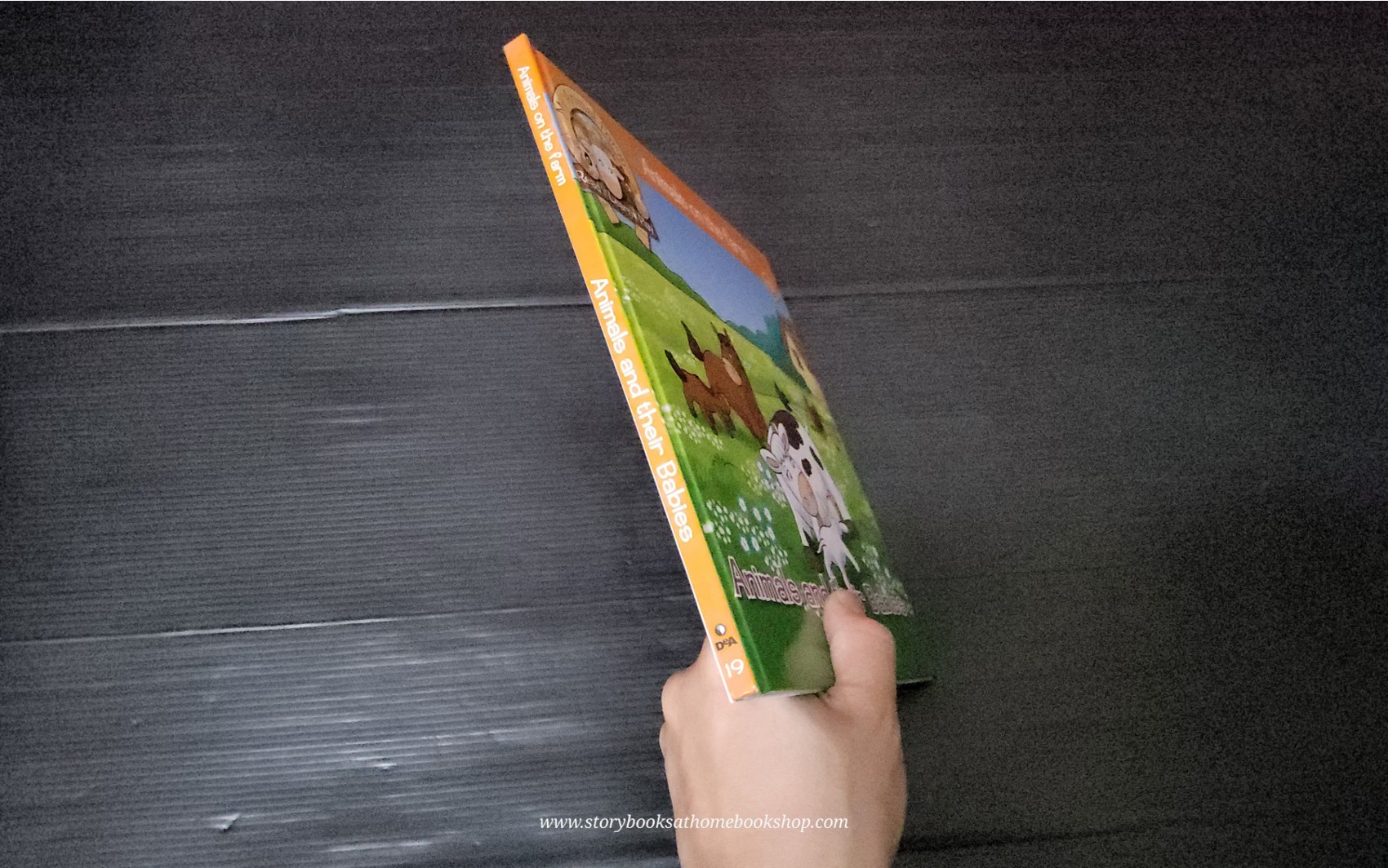 หนังสือนิทานปกแข็ง** 🍅🍓MY ANIMAL FARM: ANIMALS ON THE FARM:ANIMALS AND THEIR BABIES #19