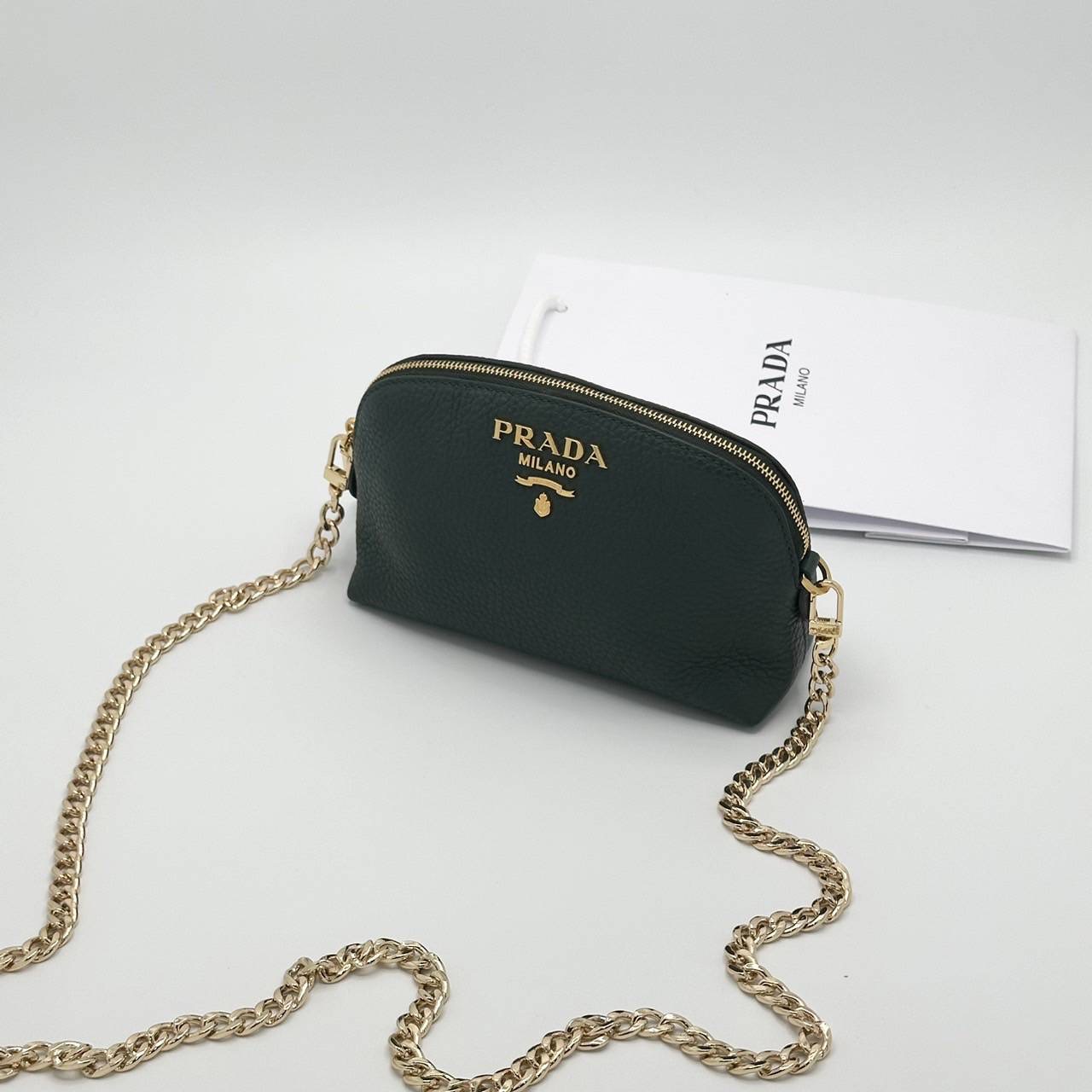 New Prada Pouch ใส่ Pro Max ได้น้า สีเขียวเข้ม อุปกรณ์การ์ด ถุงกระดาษ สำเนาใบเสร็จ