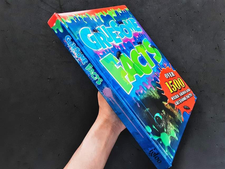 Knowledge Book** ð
ðGRUESOME AND FROSS FACTS over 1500 WEIRD,GROSS AND GRUESOME FACTS
