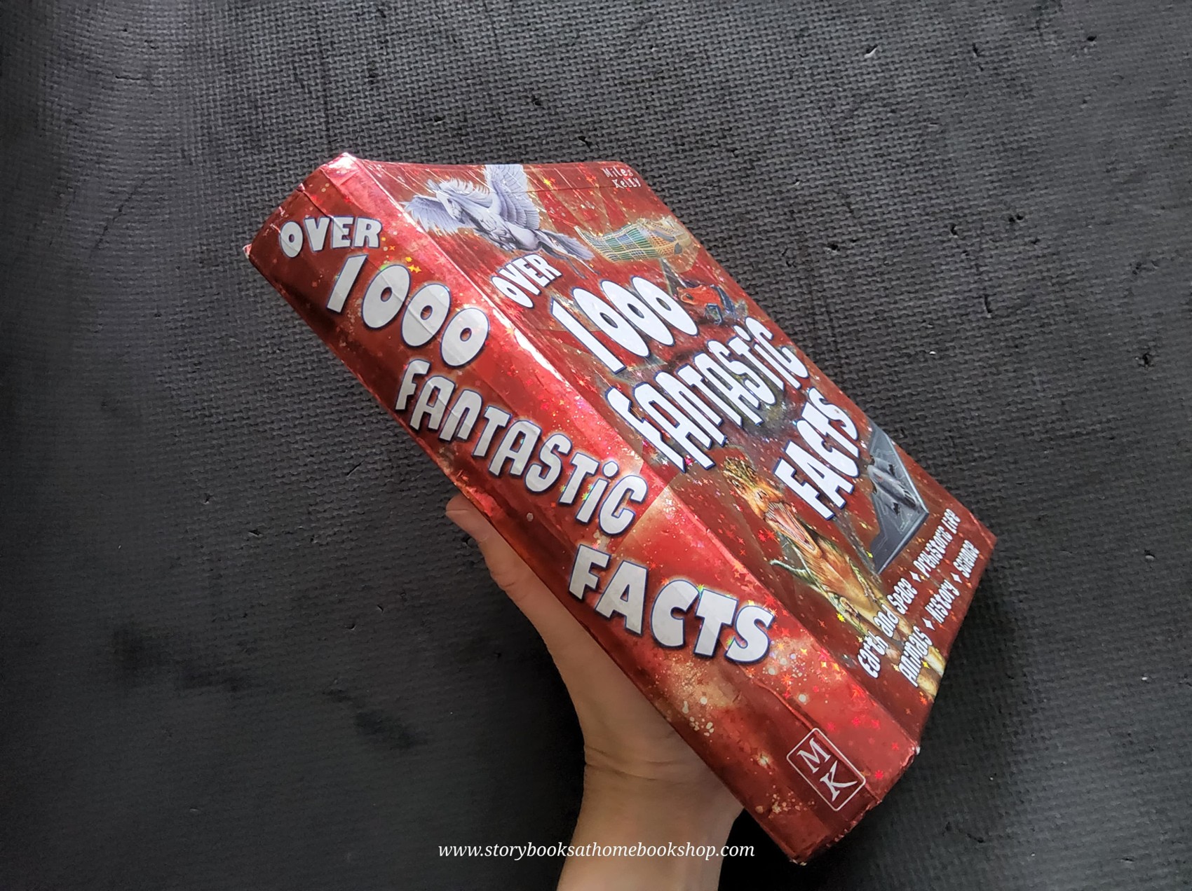 KNOWLEDGE BOOK** ♥️OVER 1000 FANTASTIC FACTS