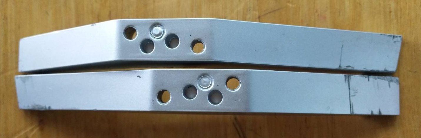 ขาตั้งทีวีTCL(ทีซีแอล)ของแท้ถอดจากเครื่อง รุ่นLED32S3800 พาร์ท55-481850-0HJ