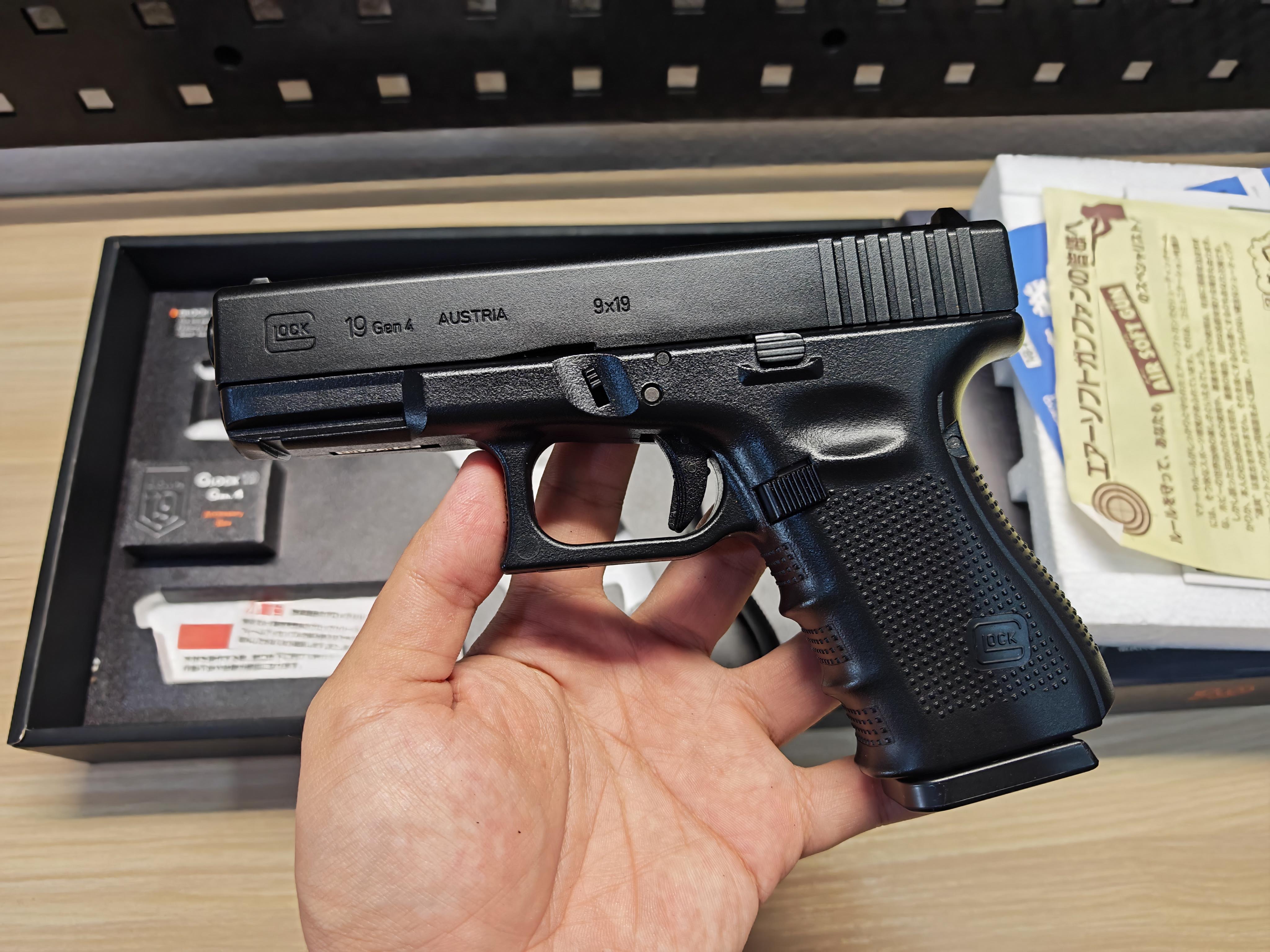 Tokyo Marui Glock19 G19 Gen4 GBB ญี่ปุ่น BB Gun บีบีกัน แบบแก๊ส ปืนอัดลม Airsoft Gun มือสอง