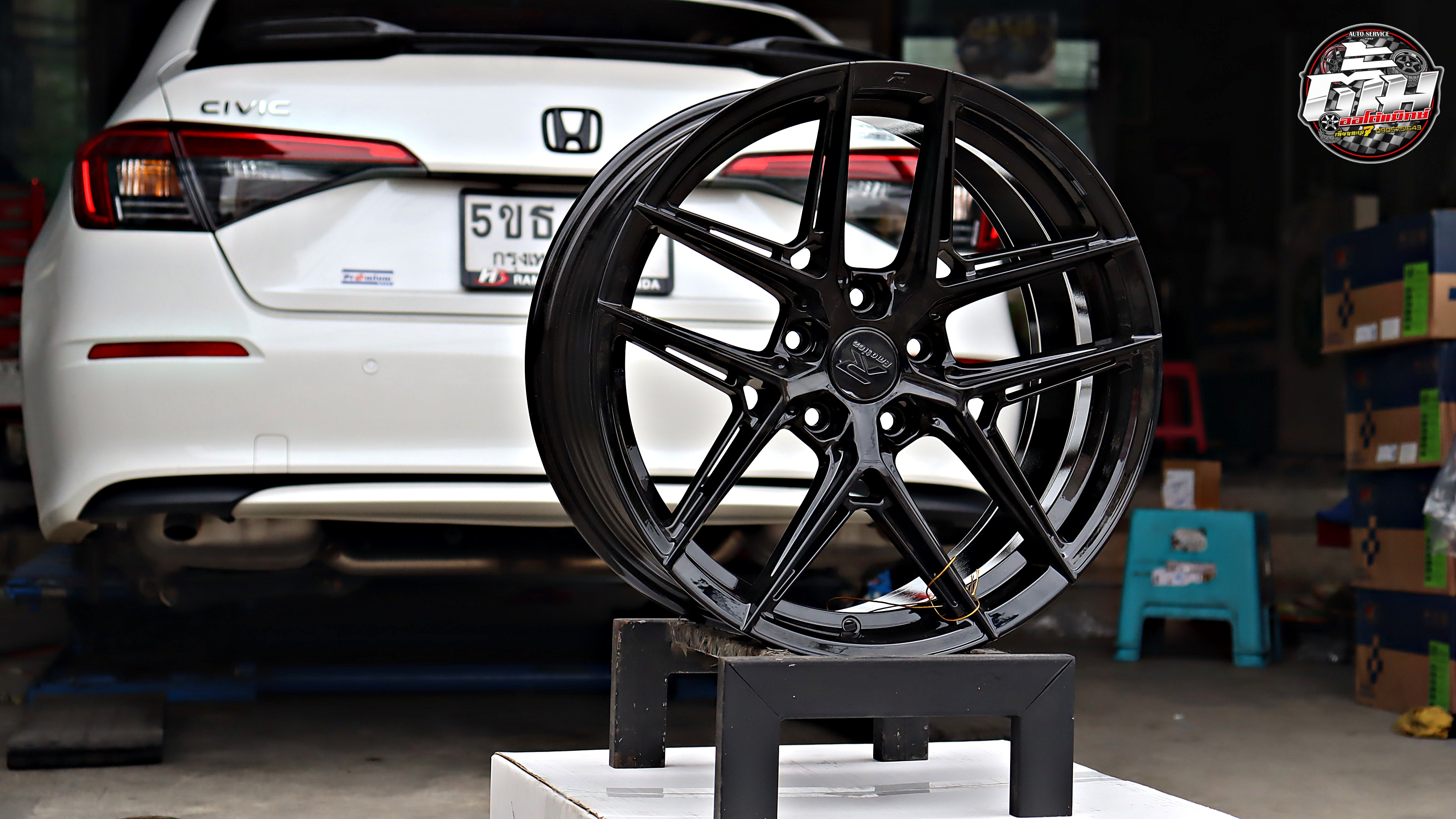 HONDA CIVIC FE เปลี่ยนล้อยาง EMOTION-R VS2 ขอบ18นิ้ว