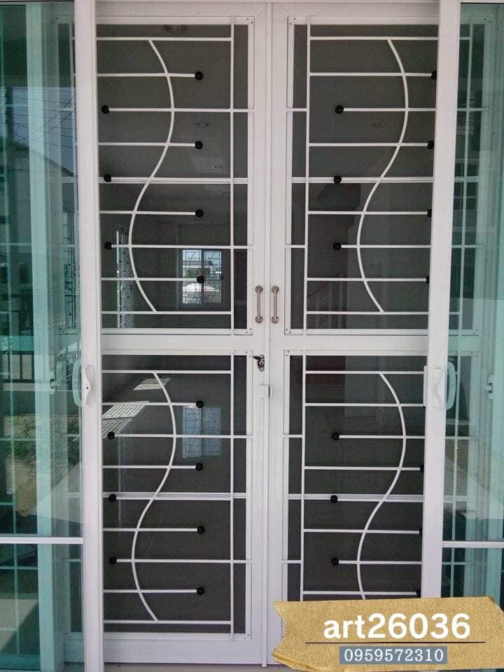 หน้าต่าง ประตู ลายน่ารัก