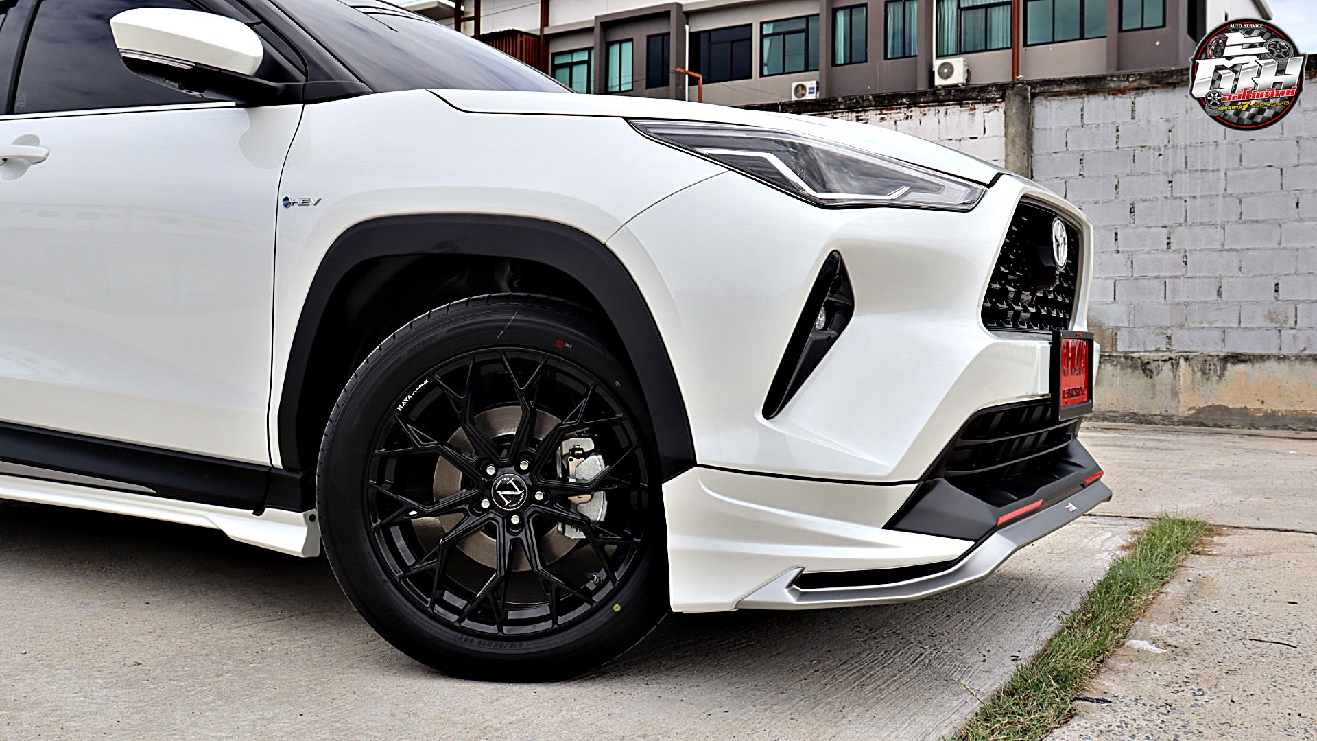 TOYOTA YARIS CROSS เปลี่ยนล้อแม็กซ์ NAYA ALPHA-3 ขอบ18นิ้ว