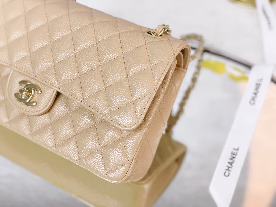 [Pre-order] กระเป๋า Chanel Classic 10” Caviar GHW คลาสสิคตลอดกาล หนังคาเวียร์ตัดเย็บด้วยหนังนำเข้าเกรดที่ดีที่สุด