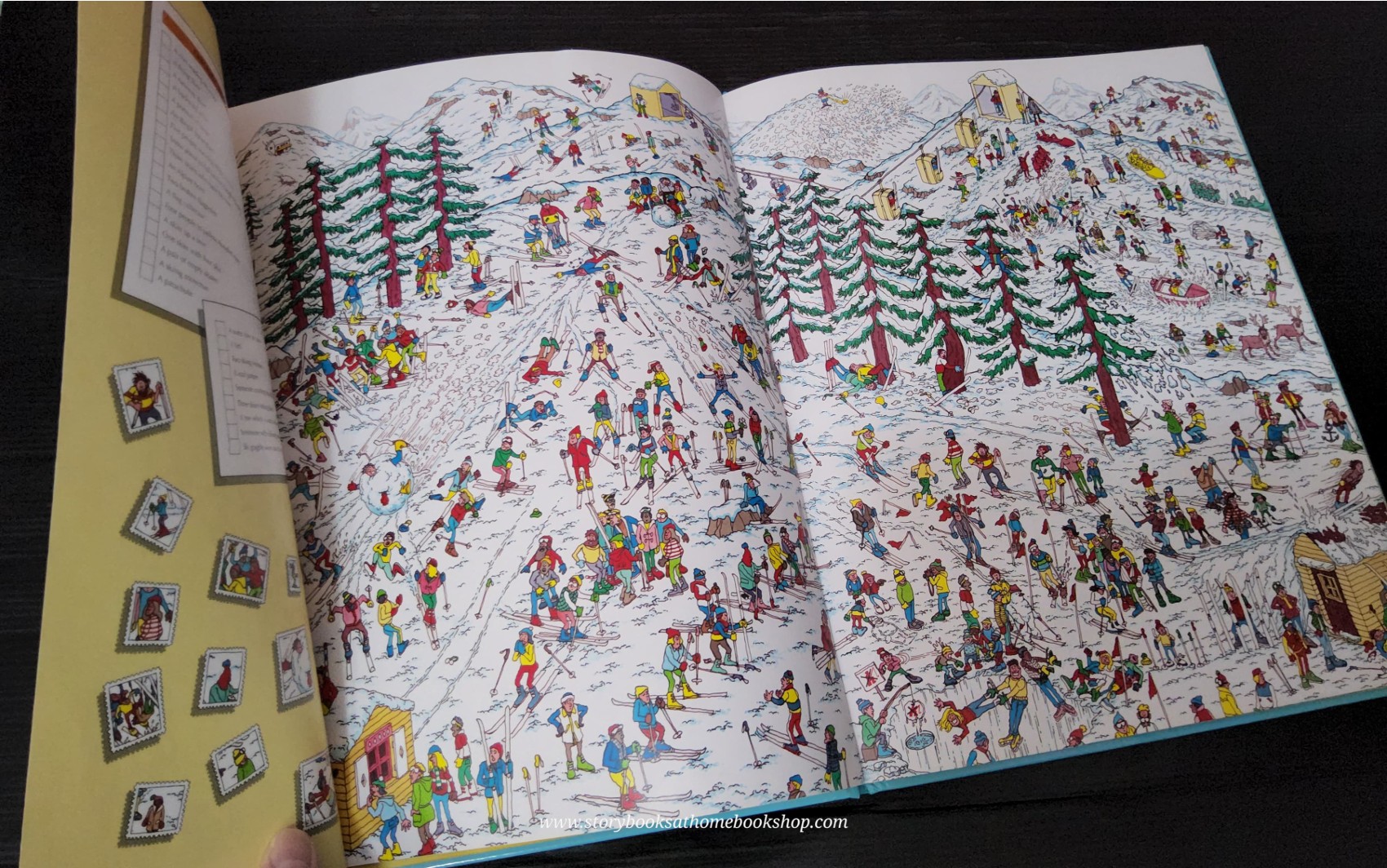 PUZZLE BOOK** ðð WHERE'S WALLY!! ANNIVERSARY EDITION BY MARTIN HANDFORD
