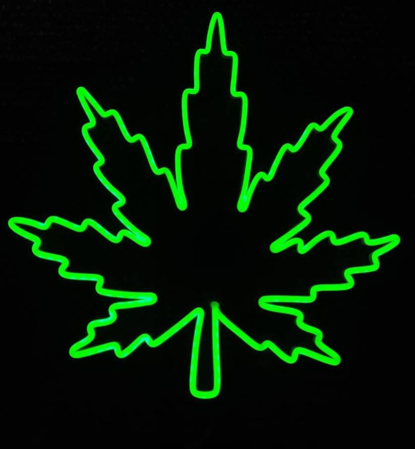 #ป้ายไฟนีออนดัดLEDรูปใบกัญชา