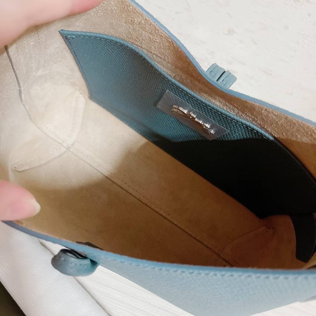 New Longchamp Size XS ขนาด 22 cm (L) x 19.5 cm (H) x 10 cm (W)cm