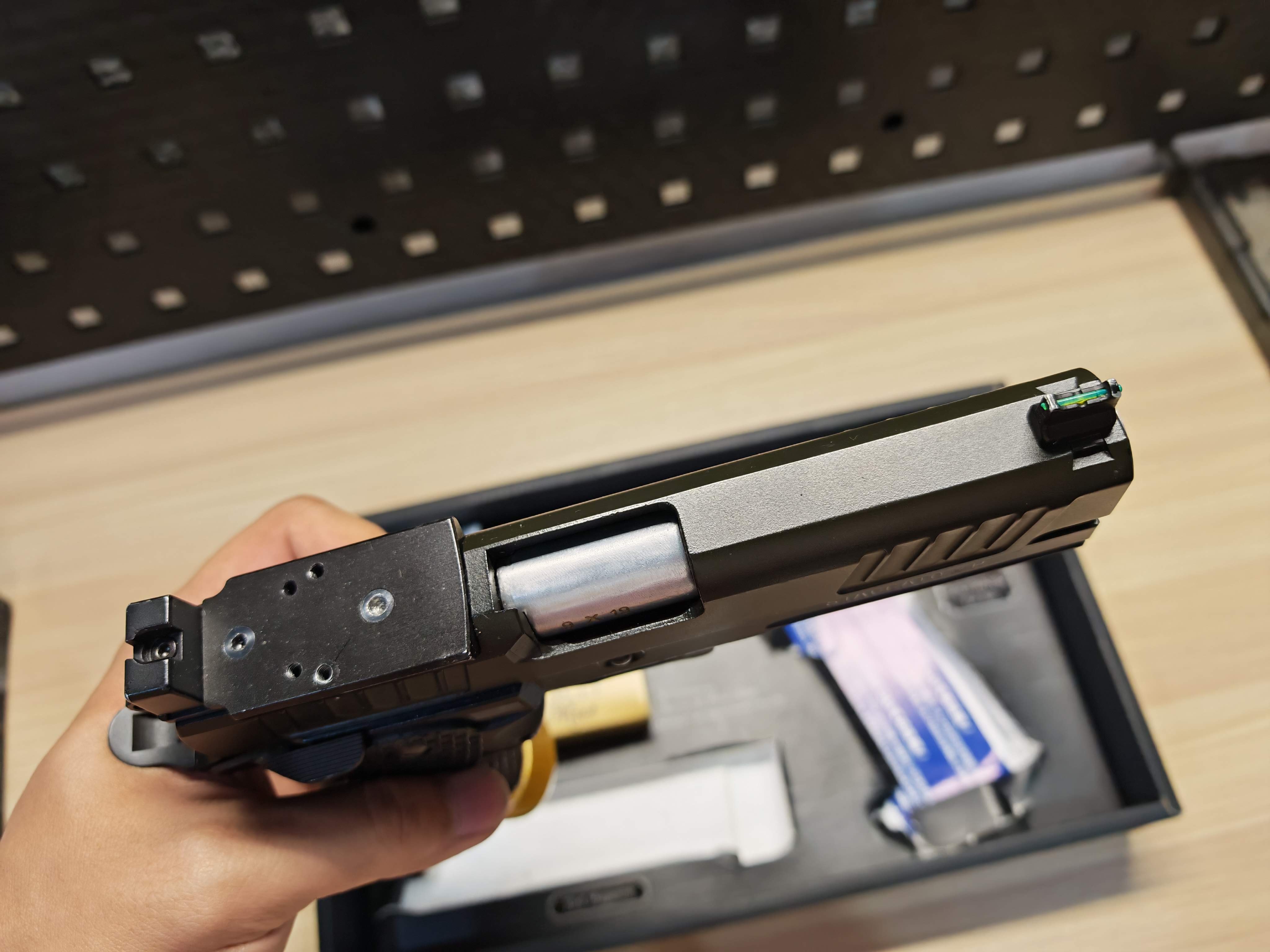 Army Armament R603 Staccato P 2011 GBB BB Gun บีบีกัน Airsoft Gun ปืนอัดลม ปืนสั้นแก๊ส มือสอง