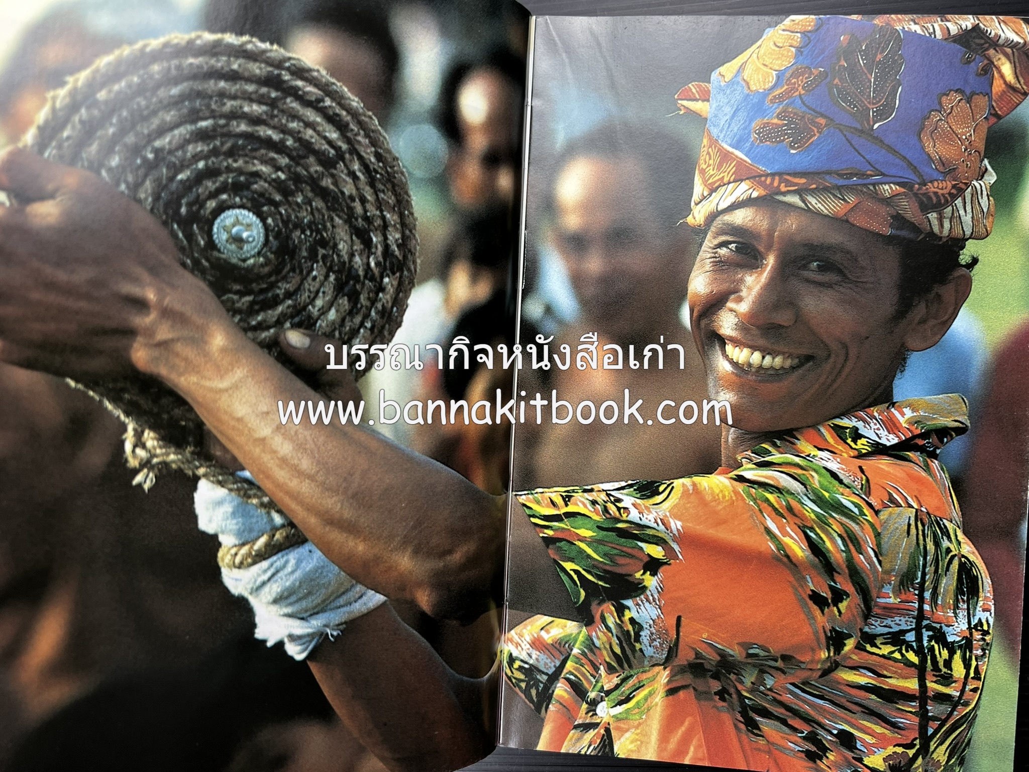 มาเลเซีย : Insight Guides Malasia หนังสือชุดสำนักพิมพ์หน้าต่างสู่โลกกว้าง (Windows on the World).