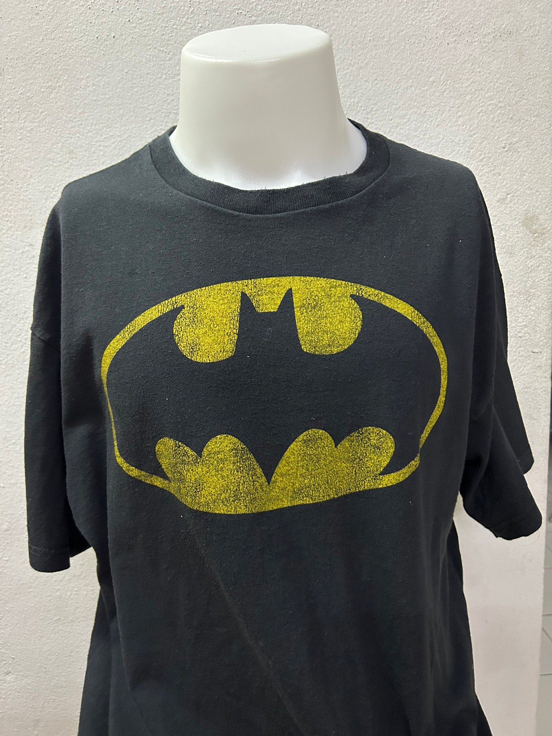 BATMAN สภาพสวยAAA ไม่มีตำหนิ ป้ายปั๊มคอ BATMAN อก 24" ยาว 29" Made In Honduras 100% Cotton