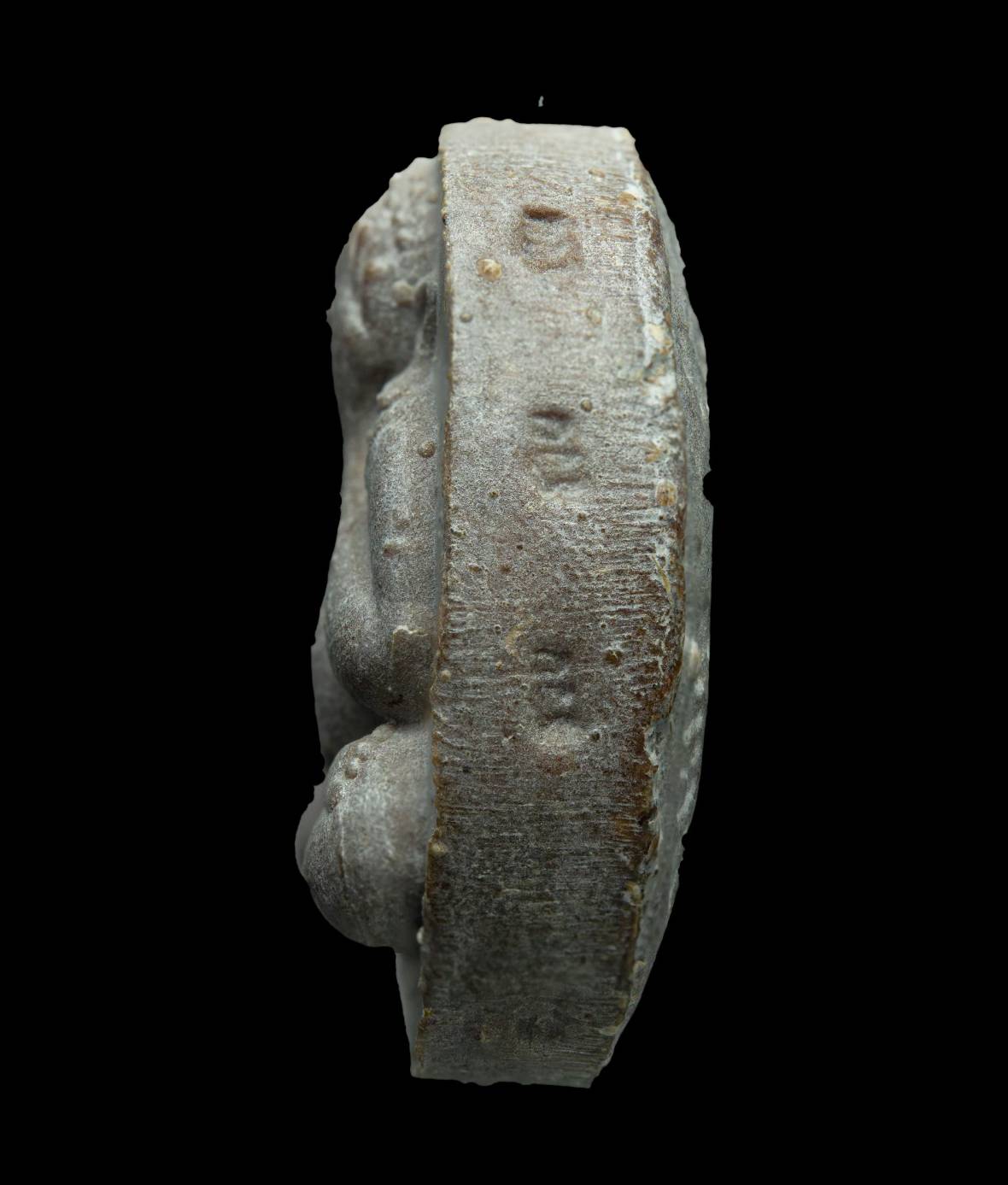 พระปิดตา เนื้อผงเกสร รุ่นแรก วัดชัยมงคล ปี 2522 ตะกรุดทองคำ 9 ดอก หลวงปู่โต๊ะเสก (มีบัตรรับรองพระแท้)