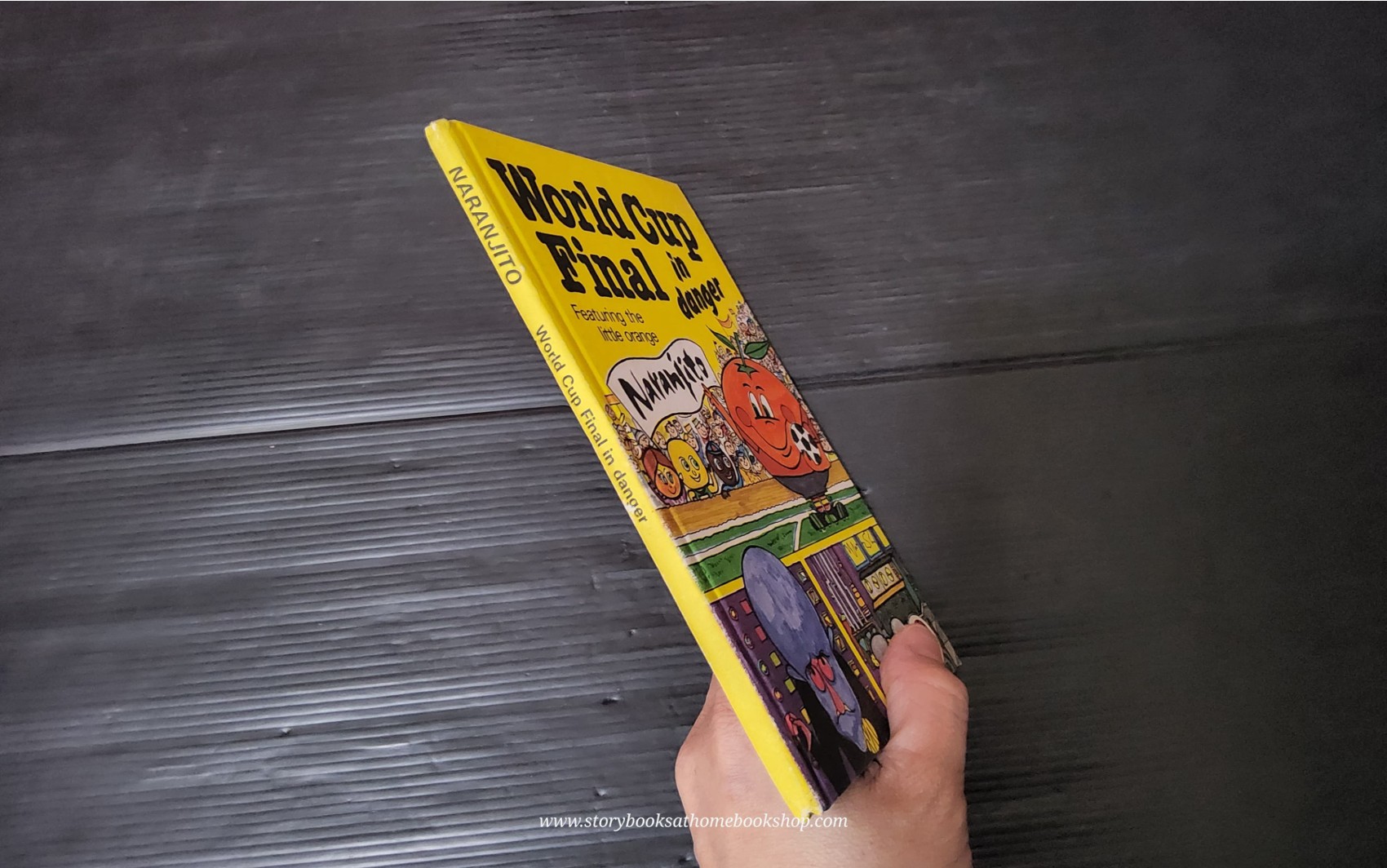 หนังสือนิทานปกแข็ง** 🍅🍓WORLD CUP FINAL IN DANGER