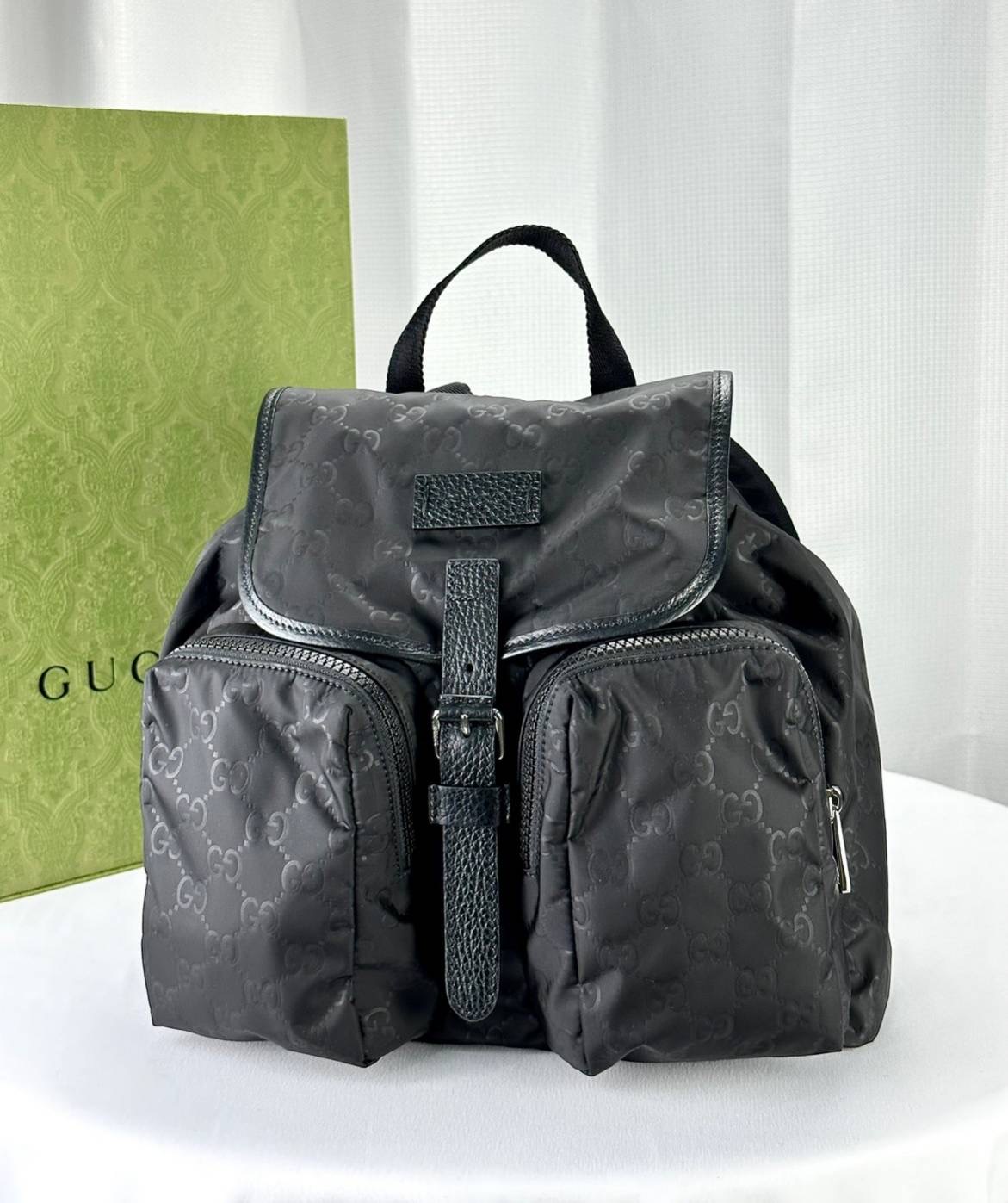 New Gucci Nylon Backpack เป้ไนล่อน เบาไม่หนัก ลาย GG ขนาด 10"W x 5"D x 12.5"H นิ้ว