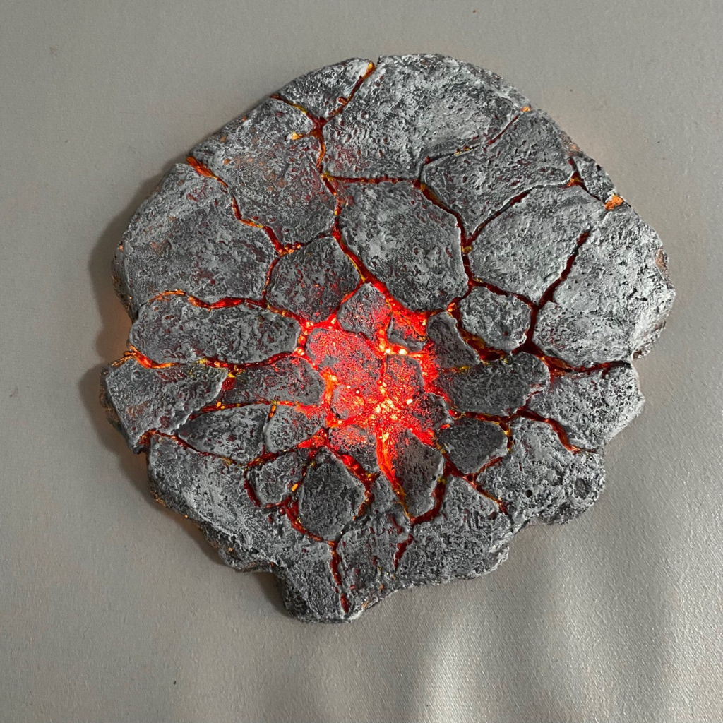 GK002ฉากพื้นหิน (มีไฟ) ไดโมราม่า ฐานวางโมเดล ฟิกเกอร์ งานฉาก งานเรซิ่น GK Resin Diorama ground Model Figure