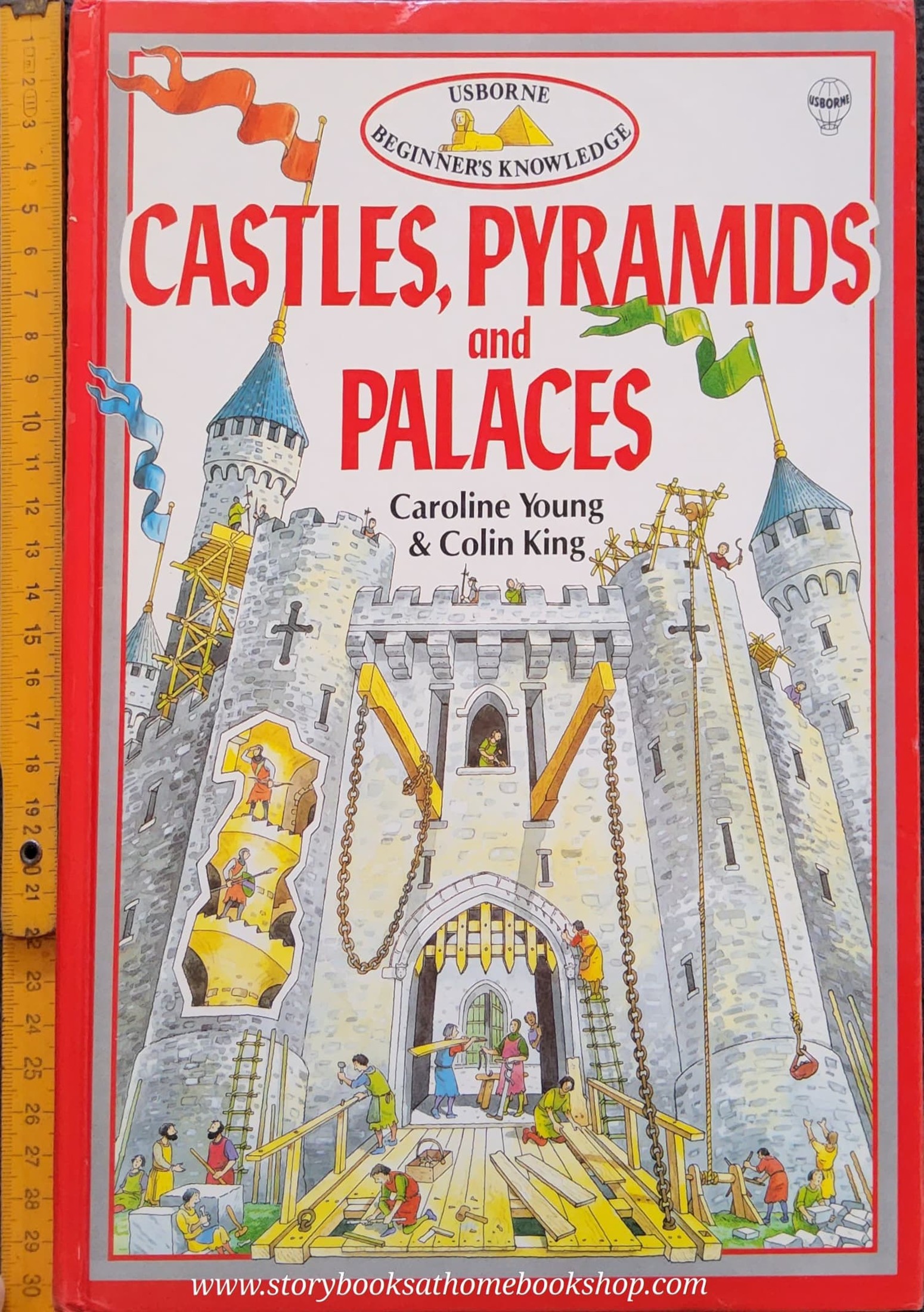 KNOWLEDGE BOOK** ♥️♥️USBORNE BEGINNER'S KNOWLEDGE CASTLES,PYRAMIDS AND PALACES