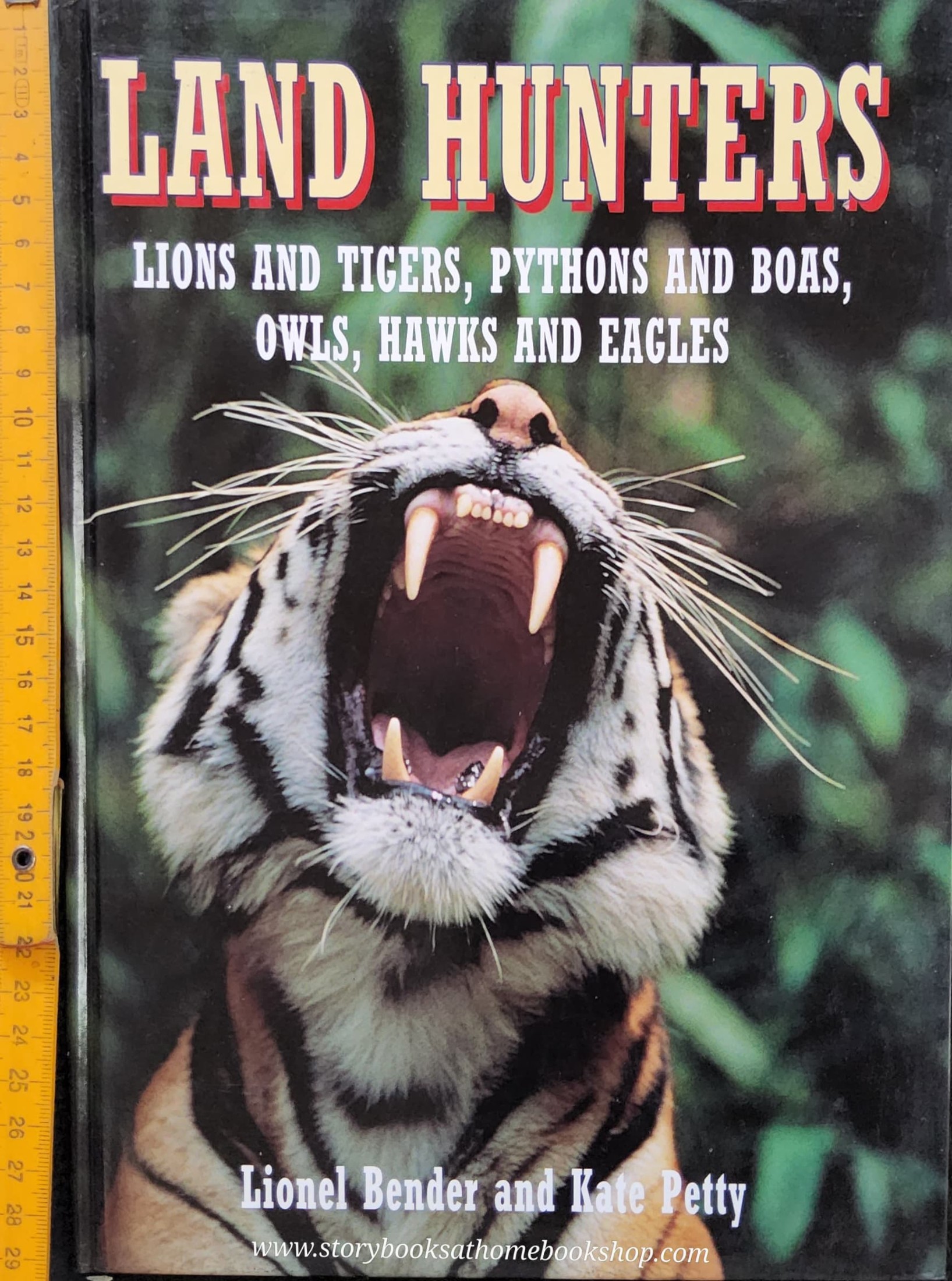 KNOWLEDGE BOOK** ♥️♥️LAND HUNTERS LIONS AND TIGERS,PYTHONS AND BOAS,OWLS,HAWKS AND EAGLES