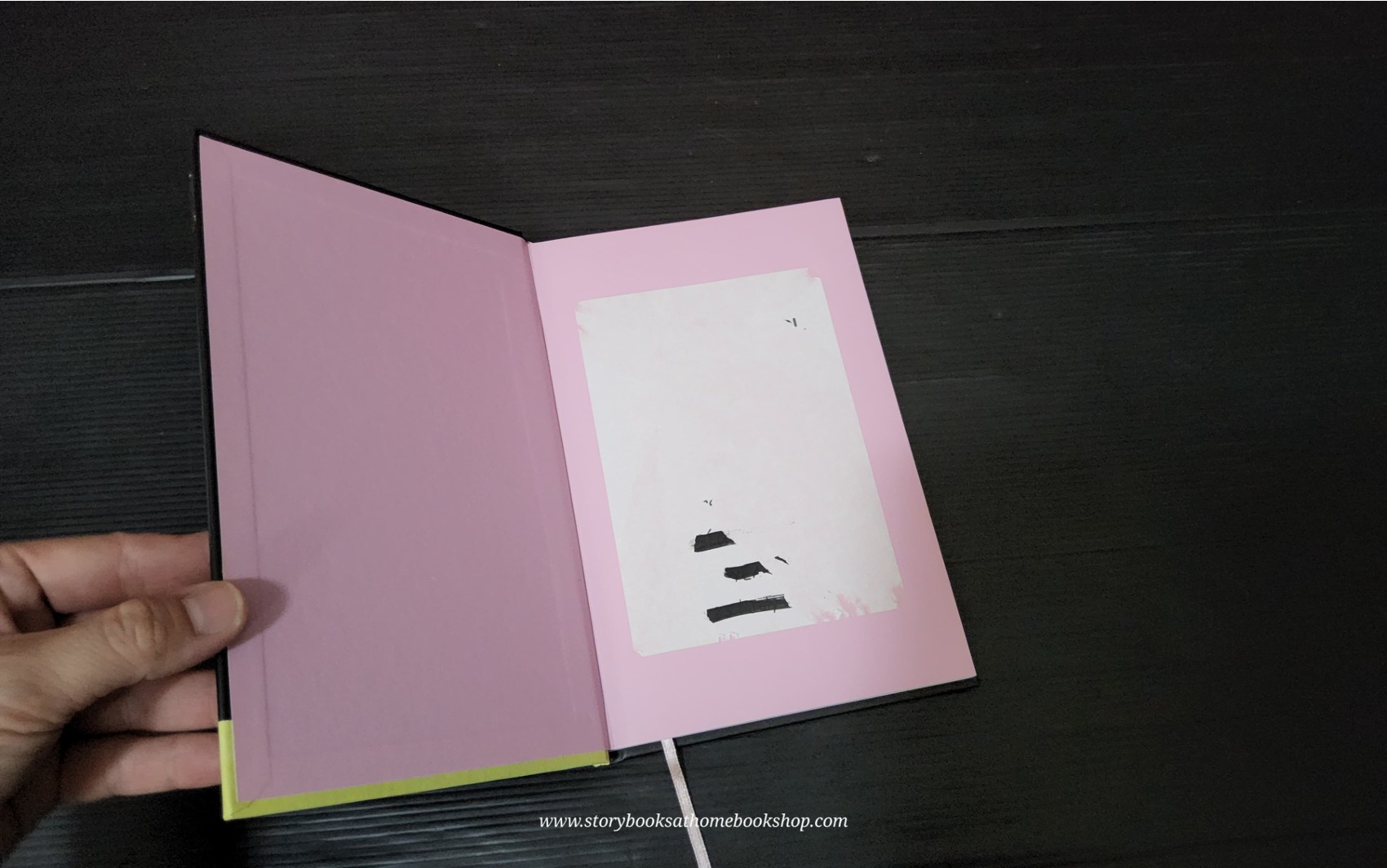 หนังสือนิทานปกแข็ง ** 🍅🍓 USBORNE YOUNG READING:THE FABULOUS STORY OF FASHION