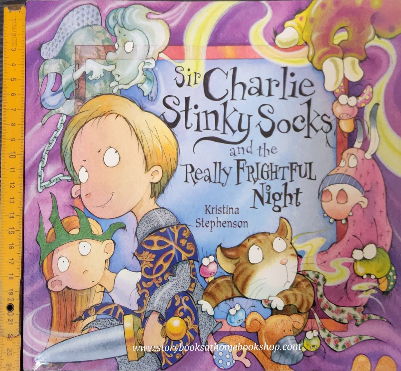 หนังสือนิทานปกอ่อน** 🍅🍓SIR CHARLIE STICKY SOCKS AND THE REALLY FRIGHTFUL NIGHT BY KRISTINA STEPHENSON