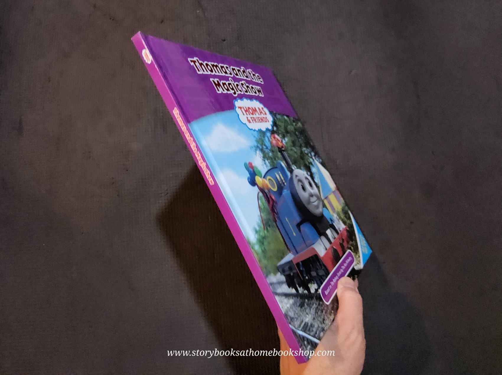 หนังสือนิทานปกแข็ง ** ♥️THOMAS AND THE MAGIC SHOW ♥️