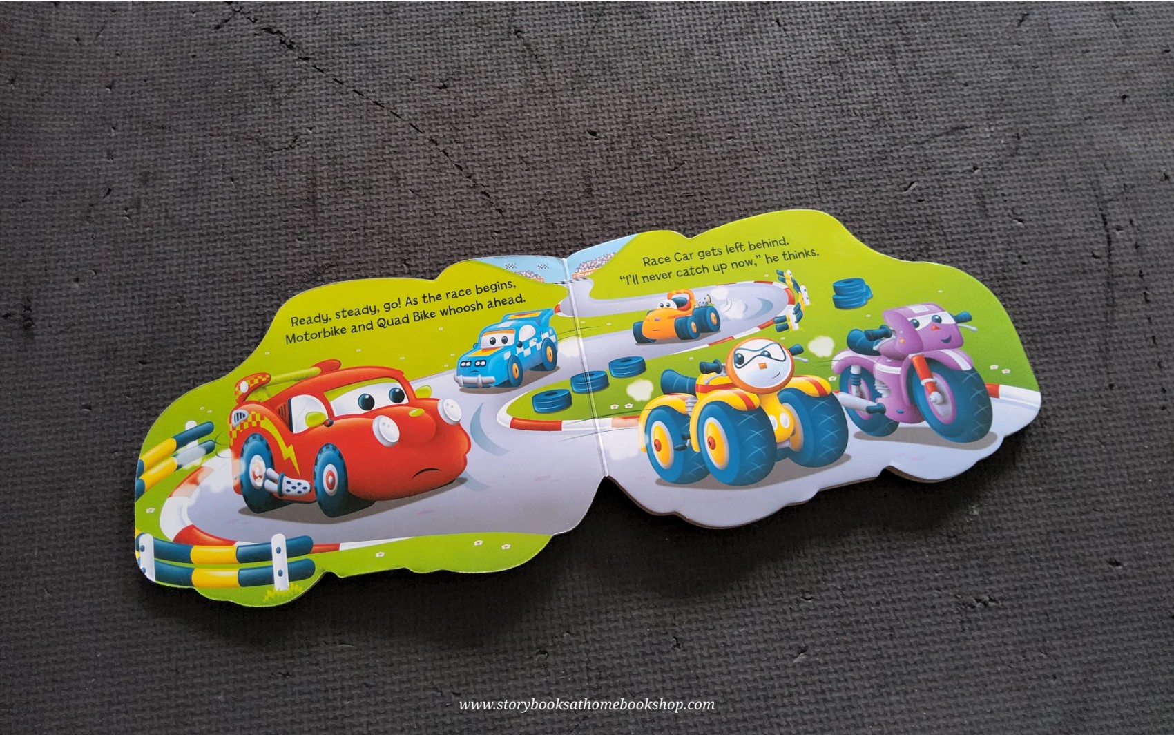 BOARD BOOK ** 🍅🍓SPEEDY RACE CAR