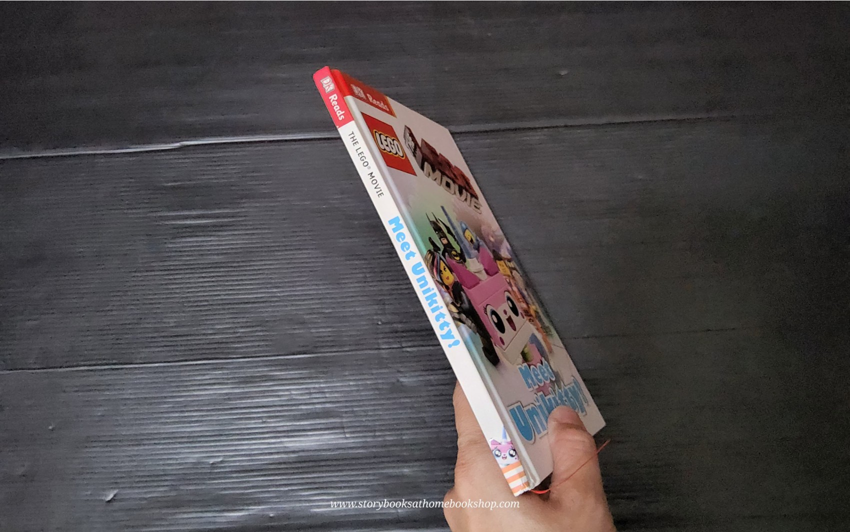 หนังสือนิทานปกแข็ง** 🍓🍓THE LEGO MOVIE MEET UNIKITTY?