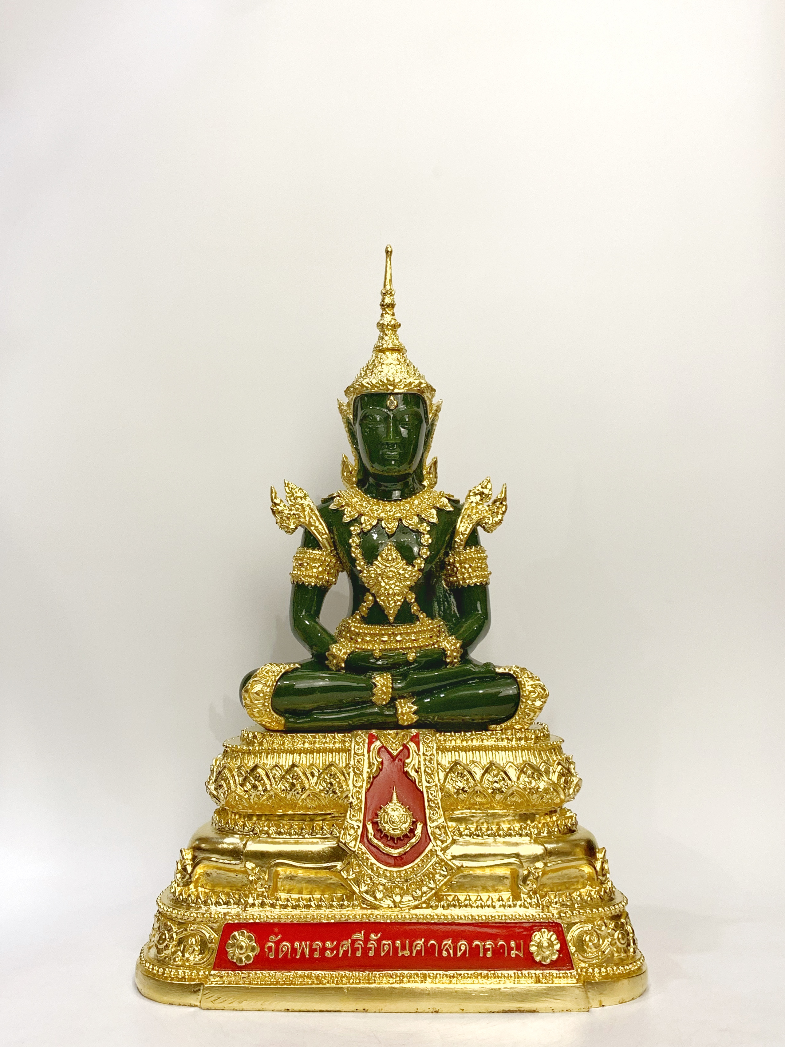 พระแก้วมรกต ทรงเครื่อง ฤดูร้อน หน้าตัก 9 นิ้ว