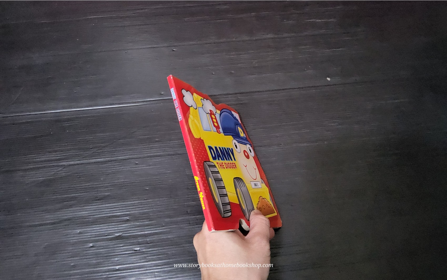 BOARD BOOK** 🍅🍅DANNY THE DIGGER