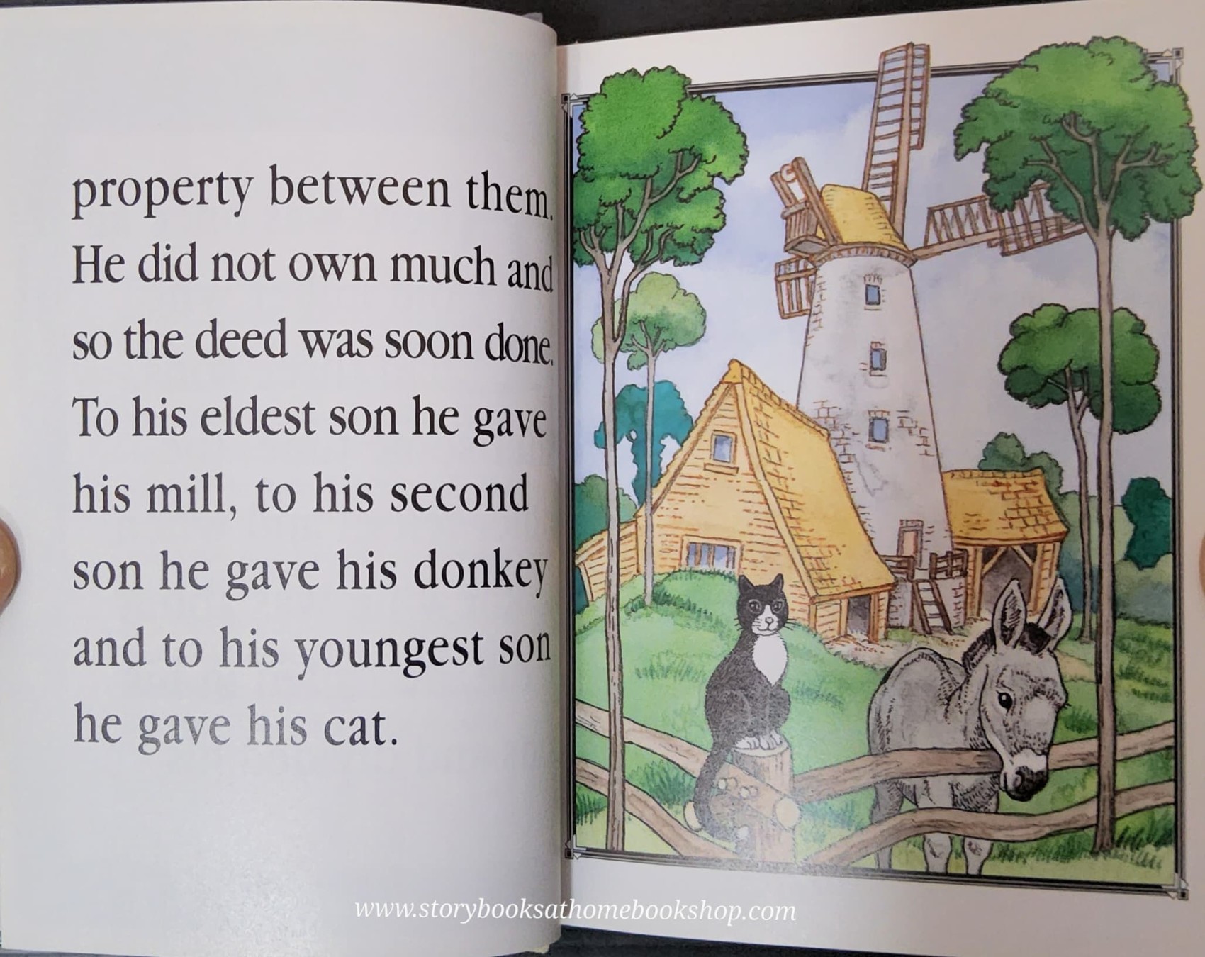 หนังสือนิทานปกแข็ง** 🍅🍓PUSS IN BOOTS AND OTHER FAIRYTALES