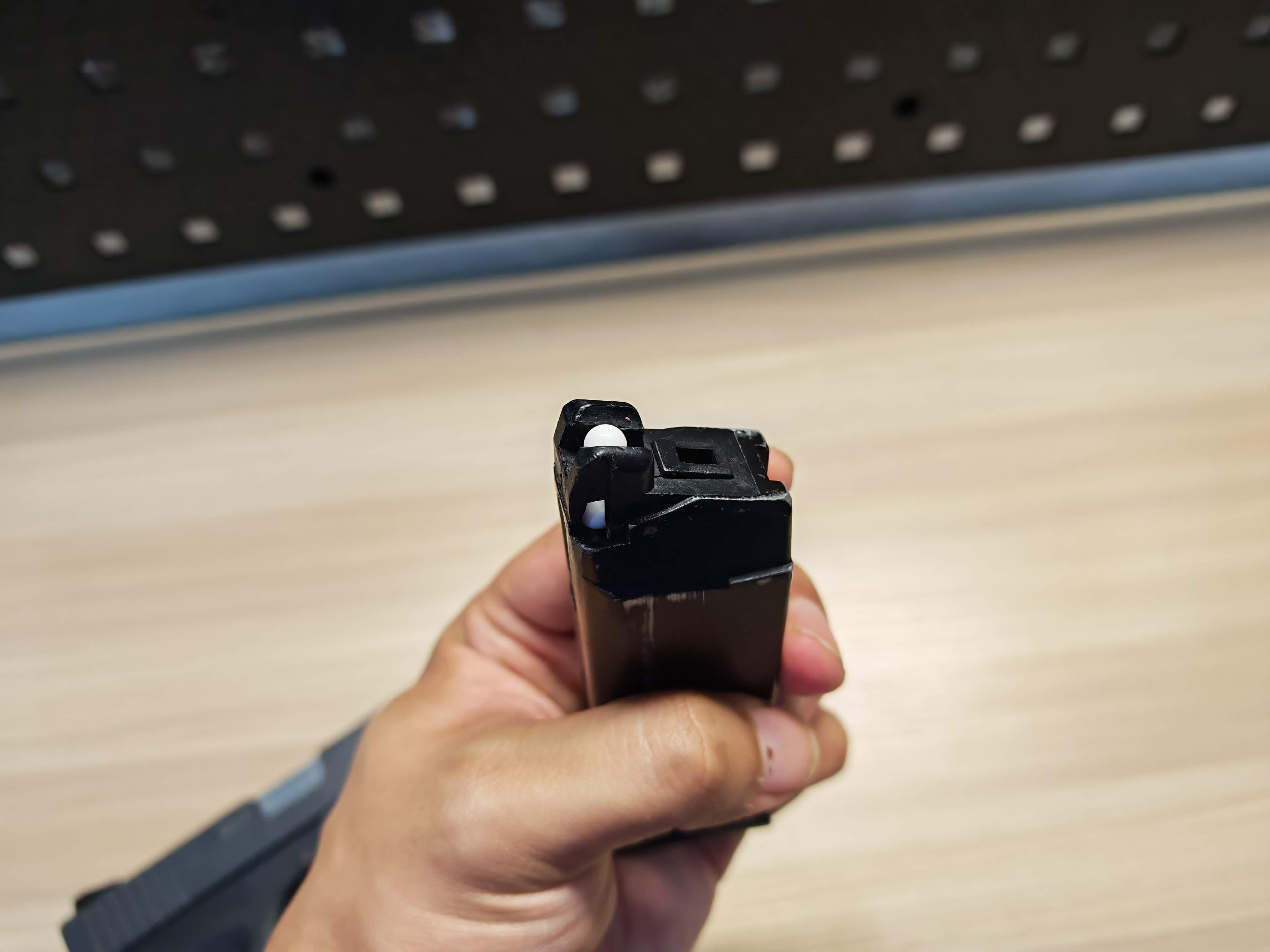 WE Glock23 G23 Gen3 Full Auto ไต้หวัน GBB BB Gun บีบีกัน แบบแก๊ส ปืนอัดลม Airsoft Gun มือสอง