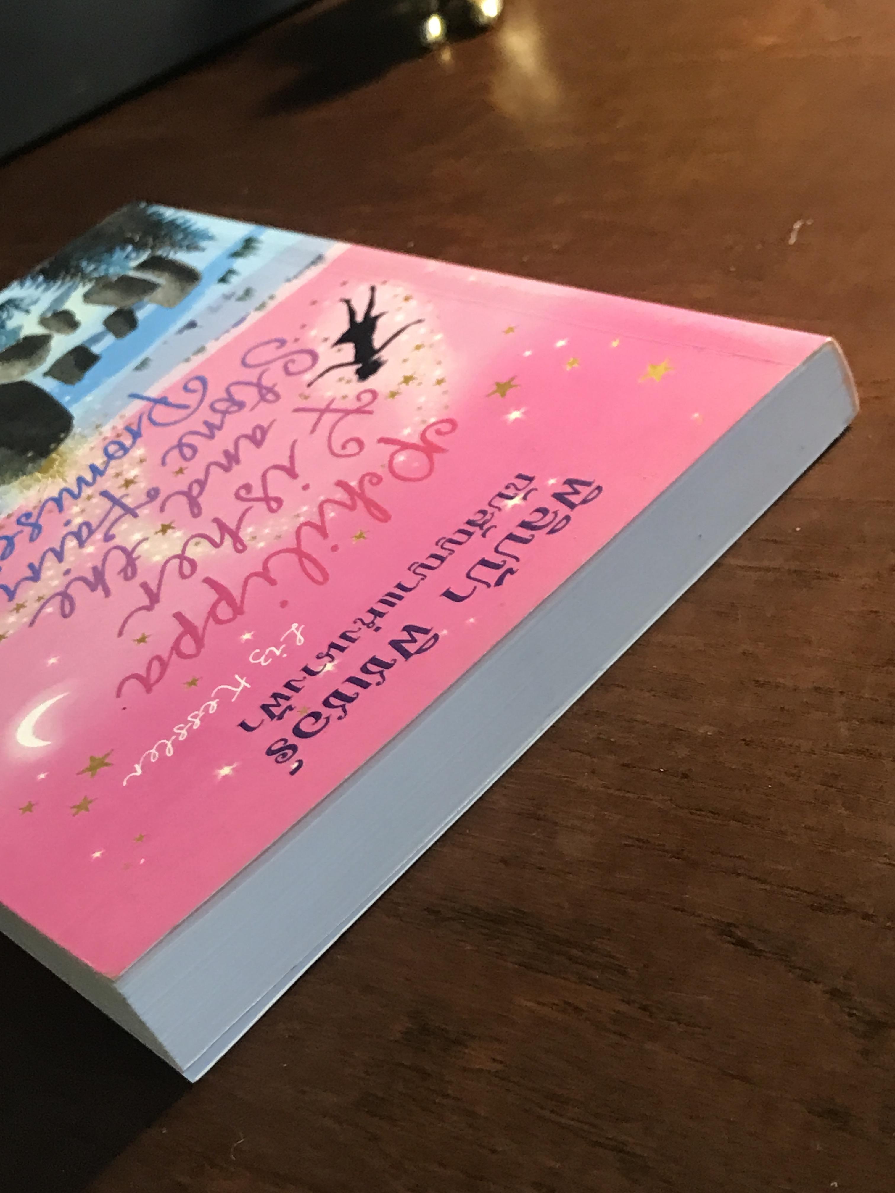 ฟิลิปป้า ฟิชเชอร์ กับสัญญาแห่งนางฟ้า ผู้เขียน: ลิซ เคสส์เลอร์ (Liz Kessler) ผู้แปล: มานิตา เจริญปรุ สำนักพิมพ์: แสงดาว➡️WA10