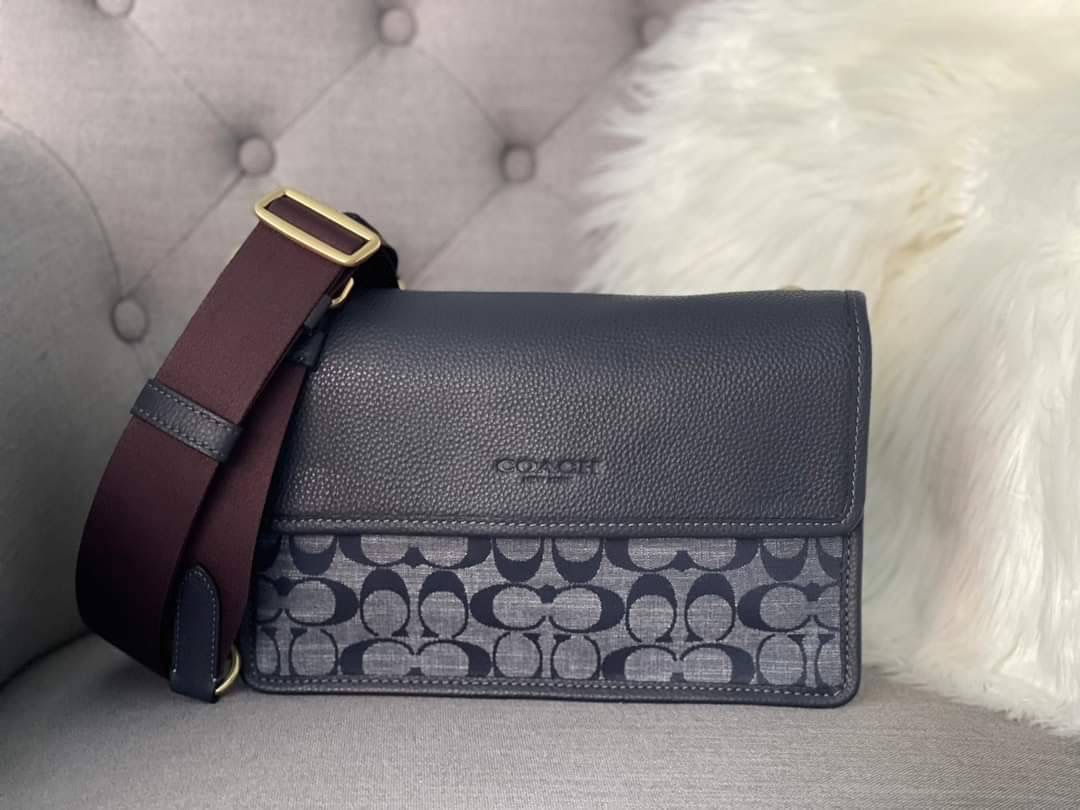 New Coach Turner Flap Crossbody In Signature Chambray Color: B4/Denim