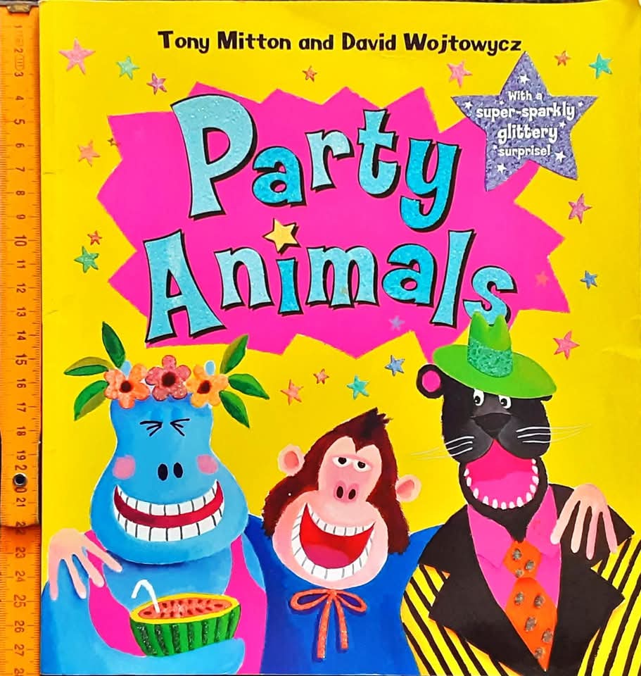 หนังสือนิทานปกอ่อน** 🍅🍓PARTY ANIMALS