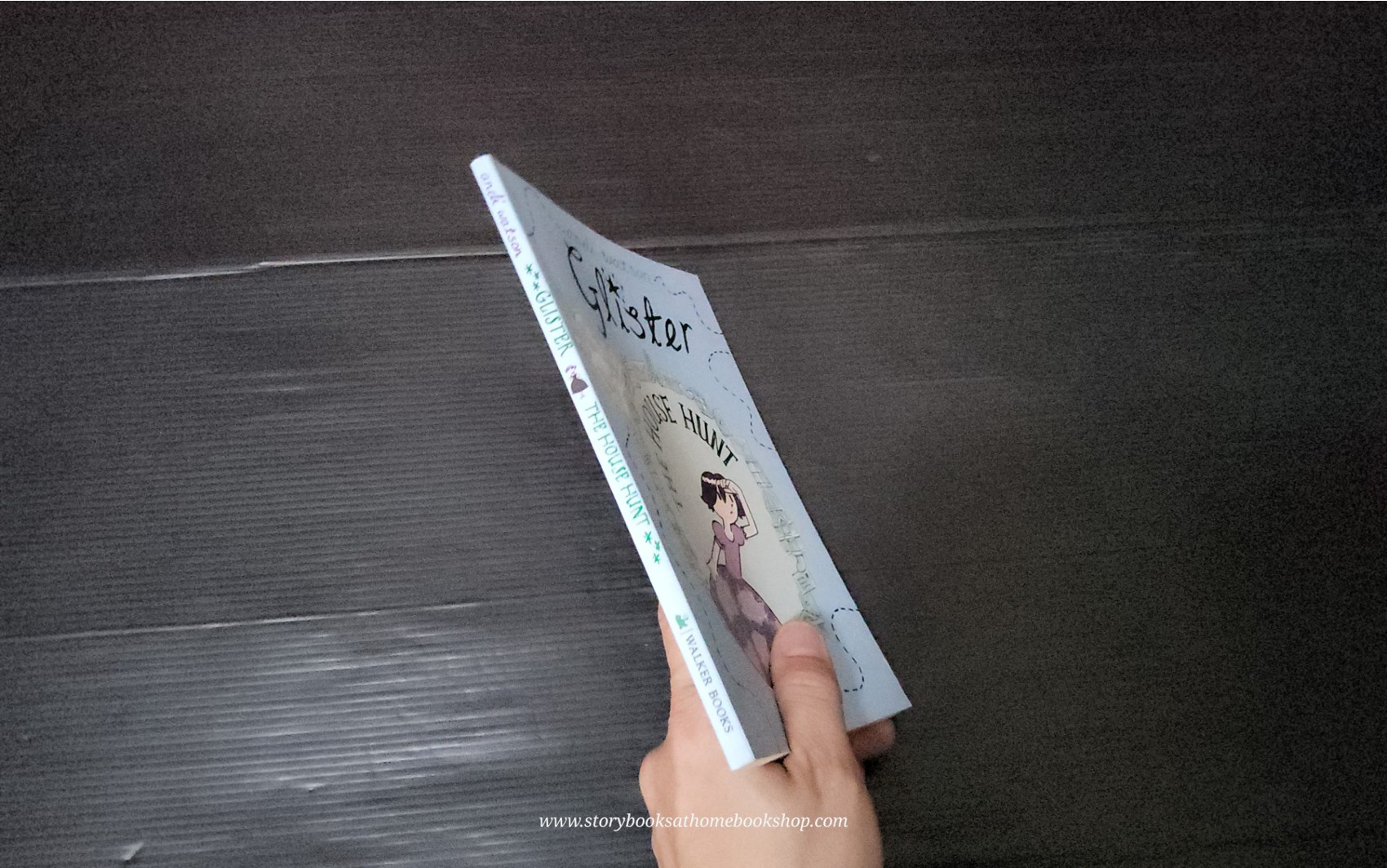 วรรณกรรมเยาวชน** **GRAPHIC NOVEL** 🍅🍅GLISTER THE HOUSE HUNT BY ANDI WATSON