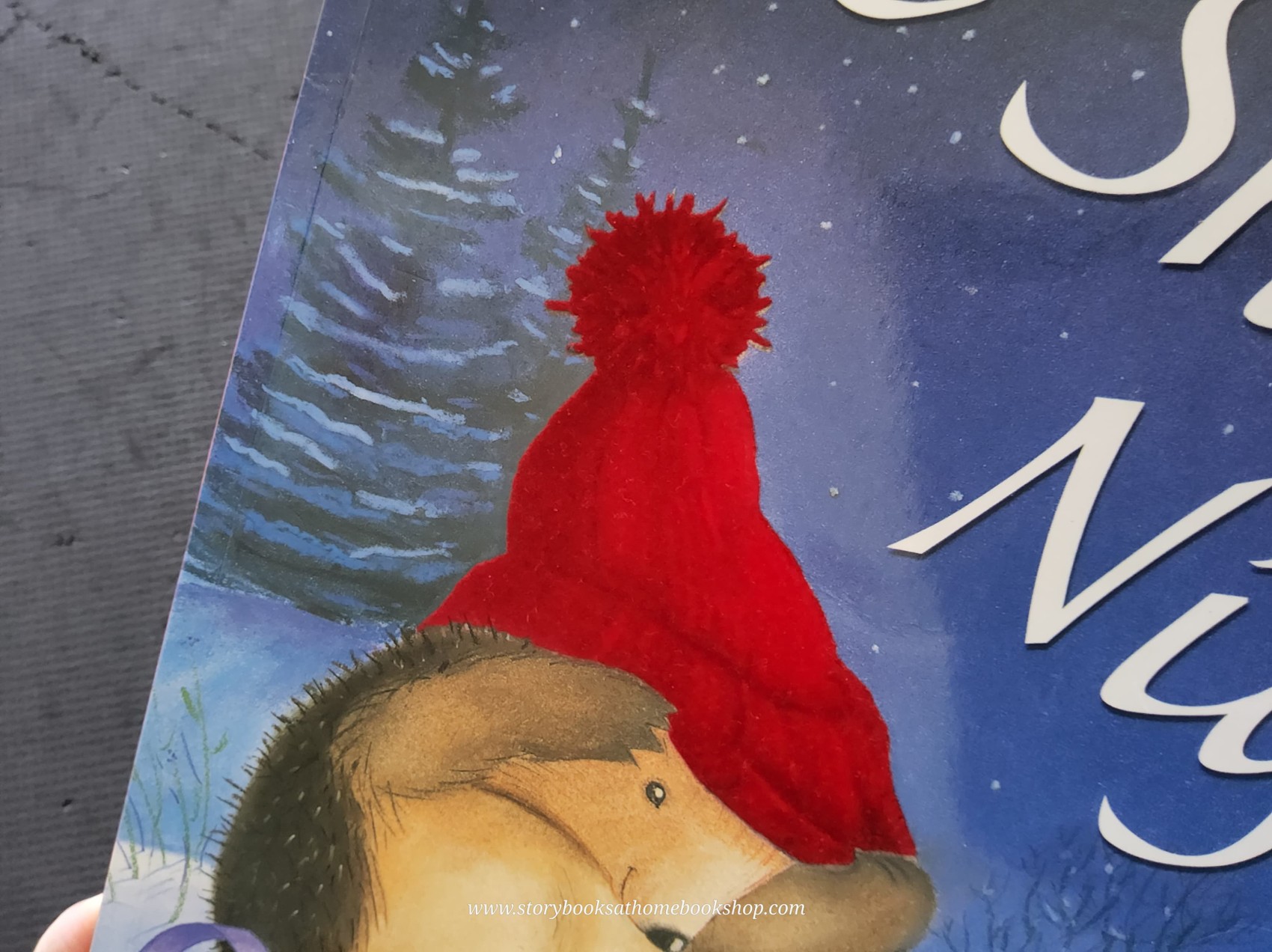 หนังสือนิทานปกอ่อน TOUCH AND FEEL** 🍅🍓ONE SNOWY NIGHT **ตำหนิ